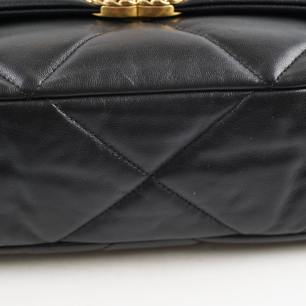 Chanel Small 19 Black 30 Series