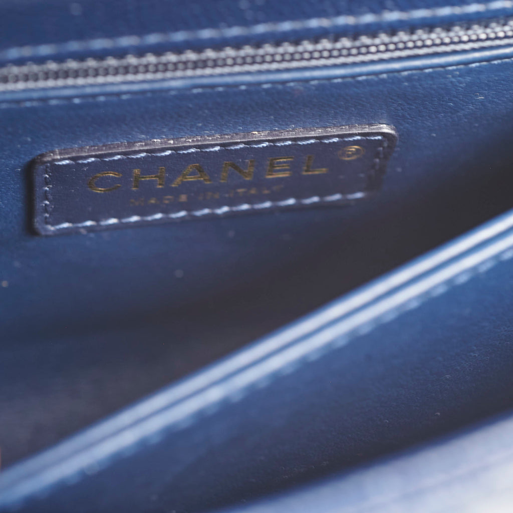 Chanel Coco Handle Small Caviar Navy - Microchipped
