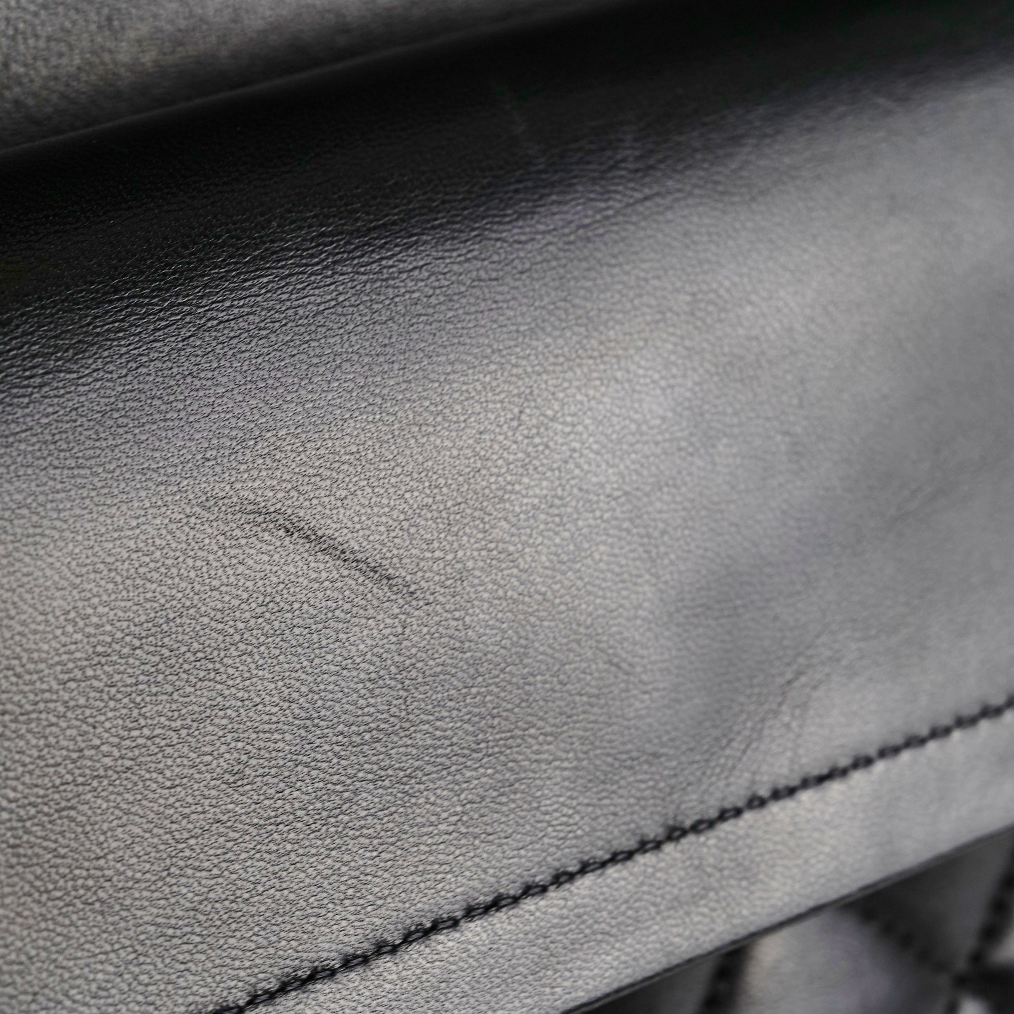 Chanel Medium/Large Classic Double Flap Lambskin Black