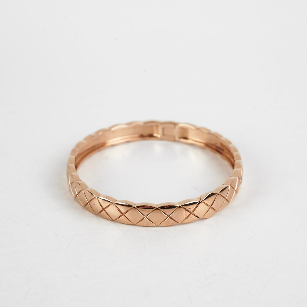 HOLD CV Chanel Coco Crush Bracelet 18k Beige Gold Medium