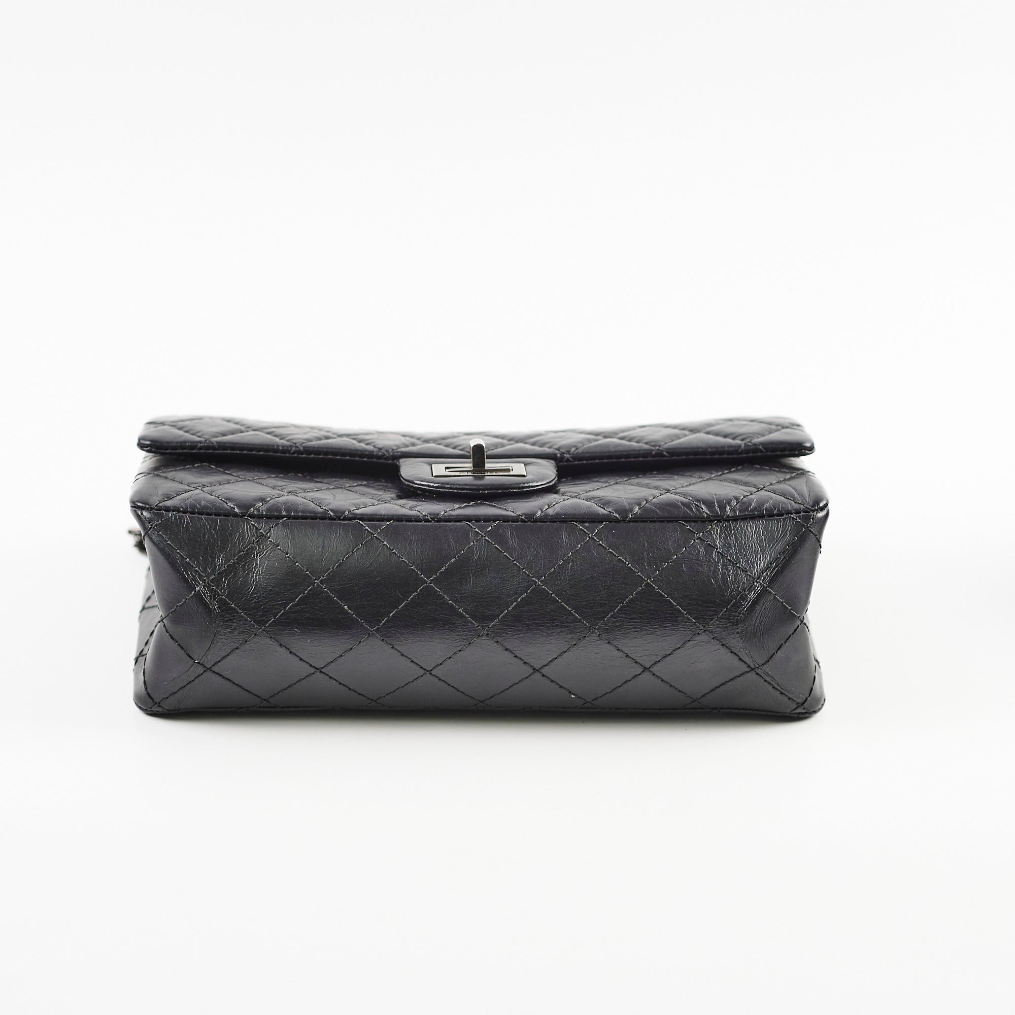 Chanel Reissue 225 Black