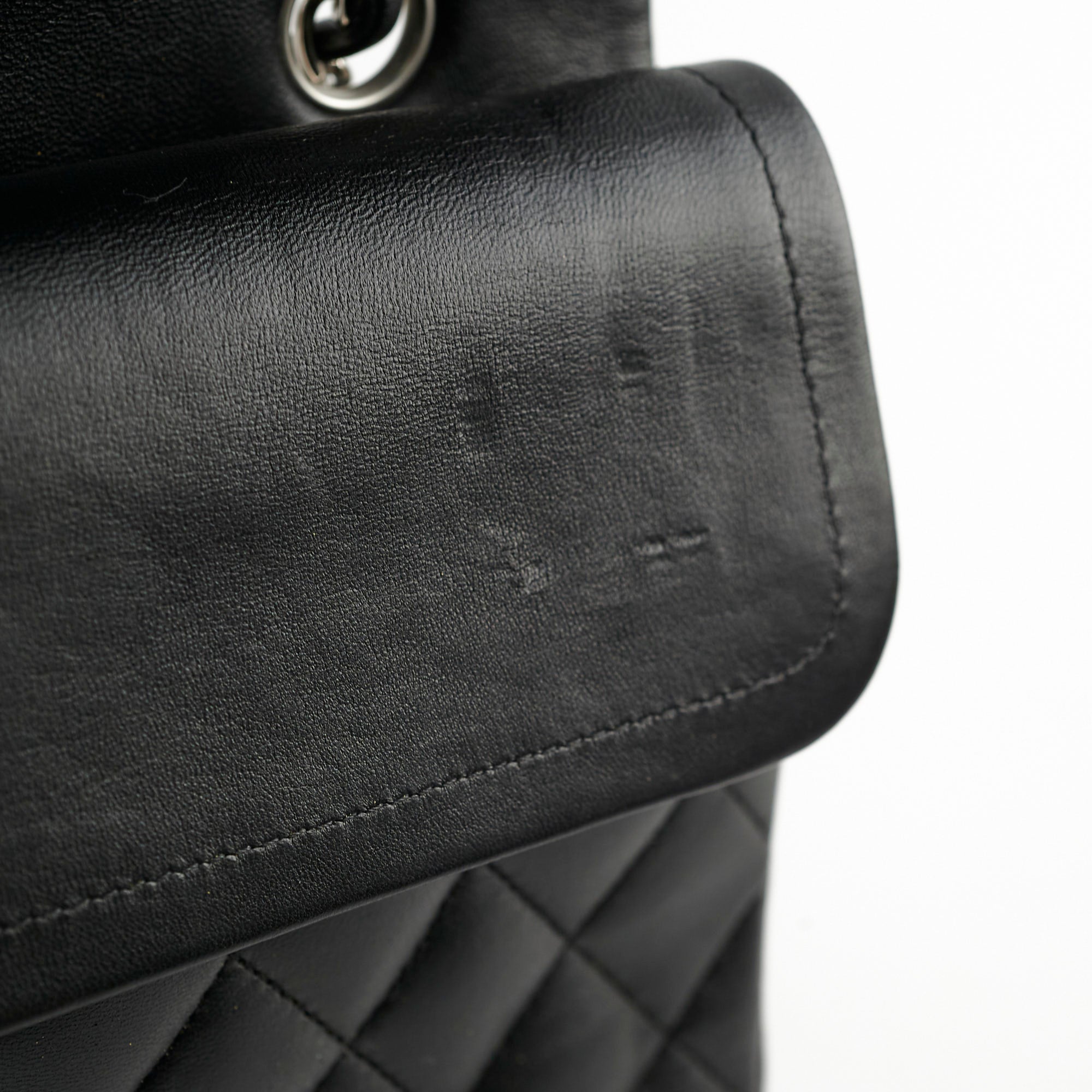 Chanel Classic Flap Medium M/L Lambskin Black