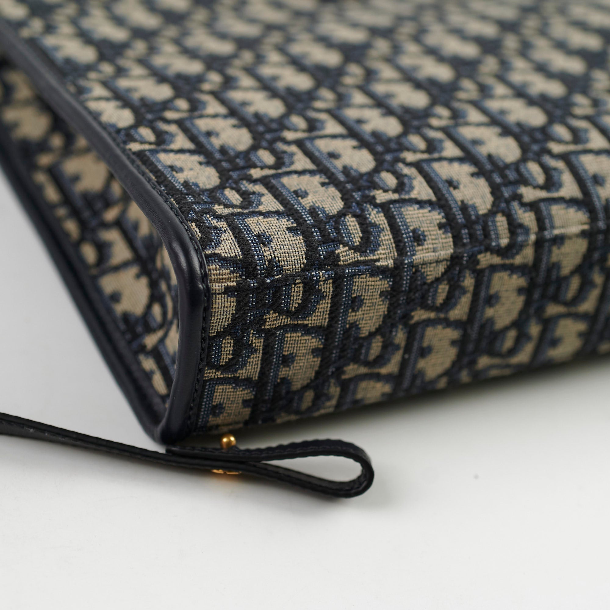 Dior Women SLG 30 Montaigne Pouch Canvas