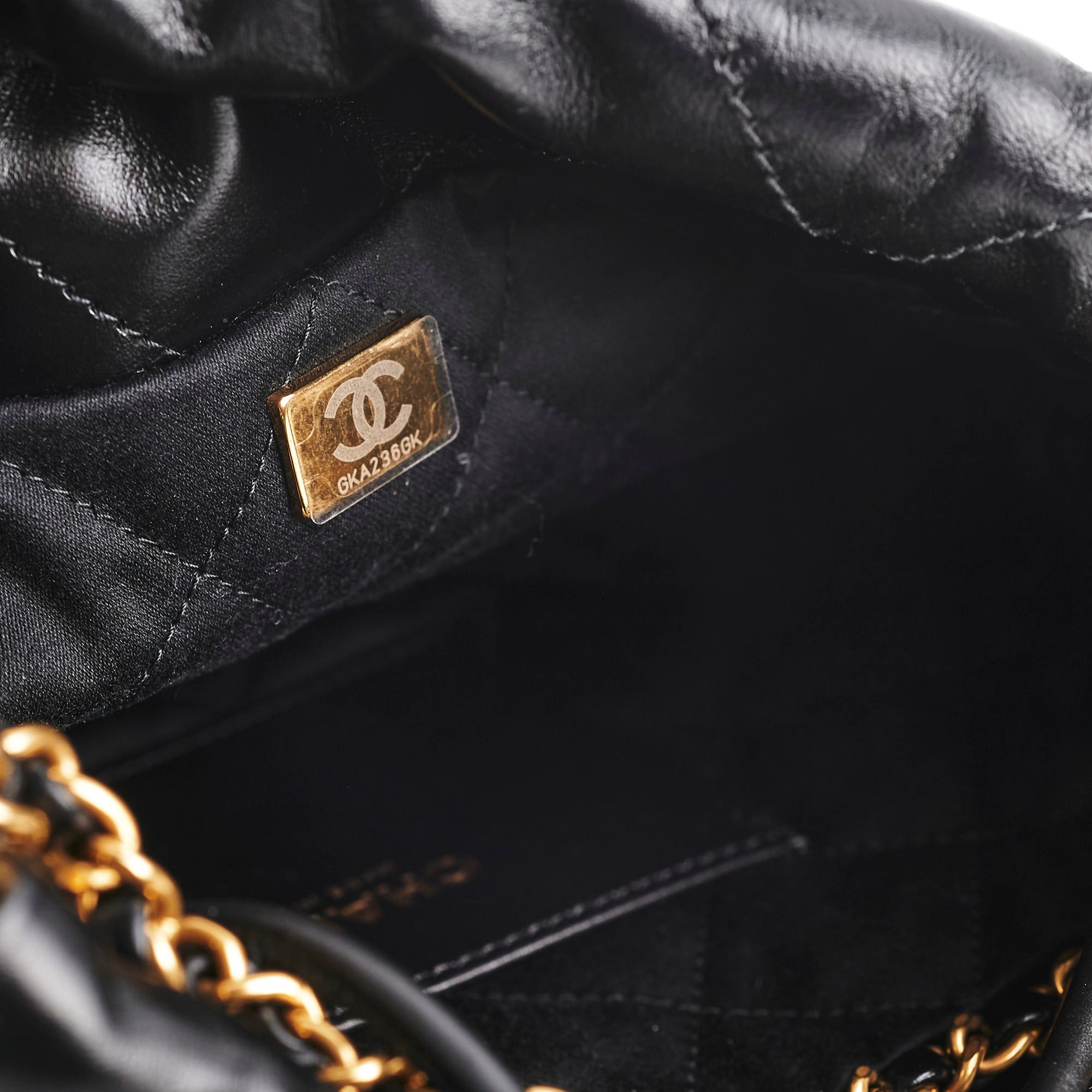 Chanel Mini 22 Lambskin Black