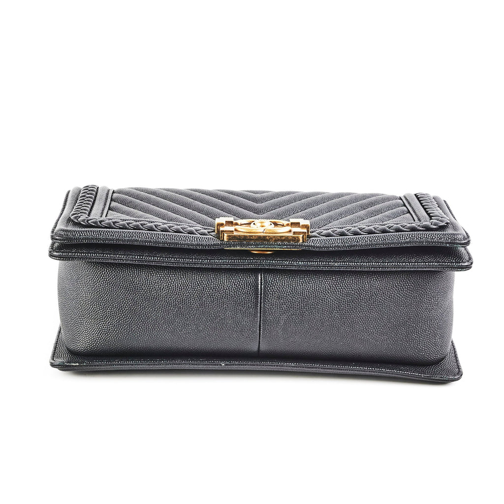 Chanel Old Medium Boy Caviar Chevron Black