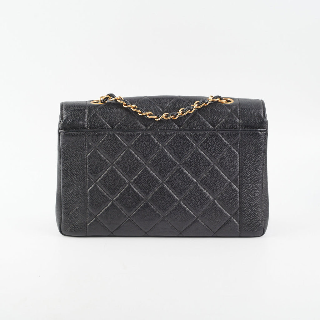 Chanel Vintage Caviar Medium Diana Flap Bag Black