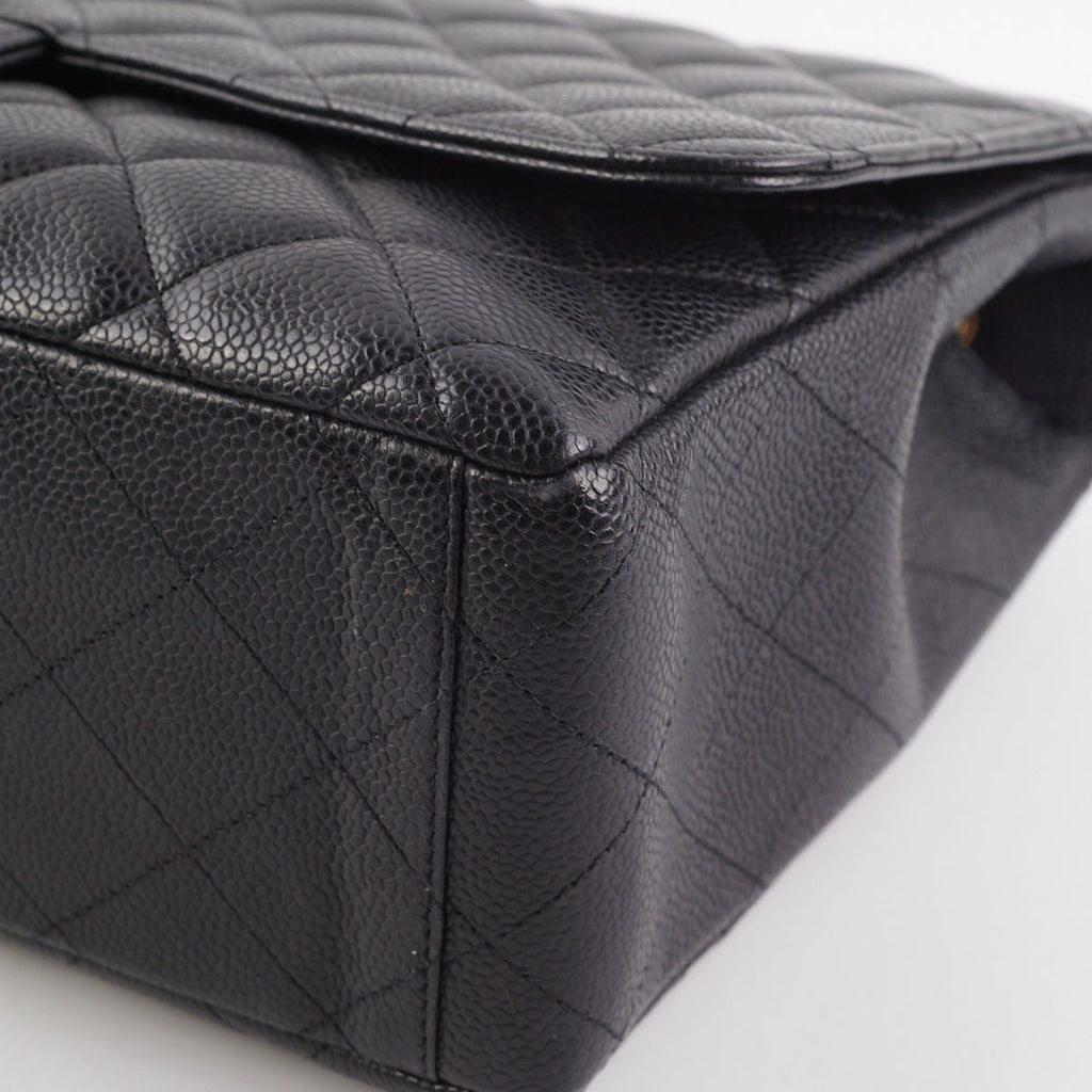 Chanel  Maxi single Flap Quilted Caviar Black