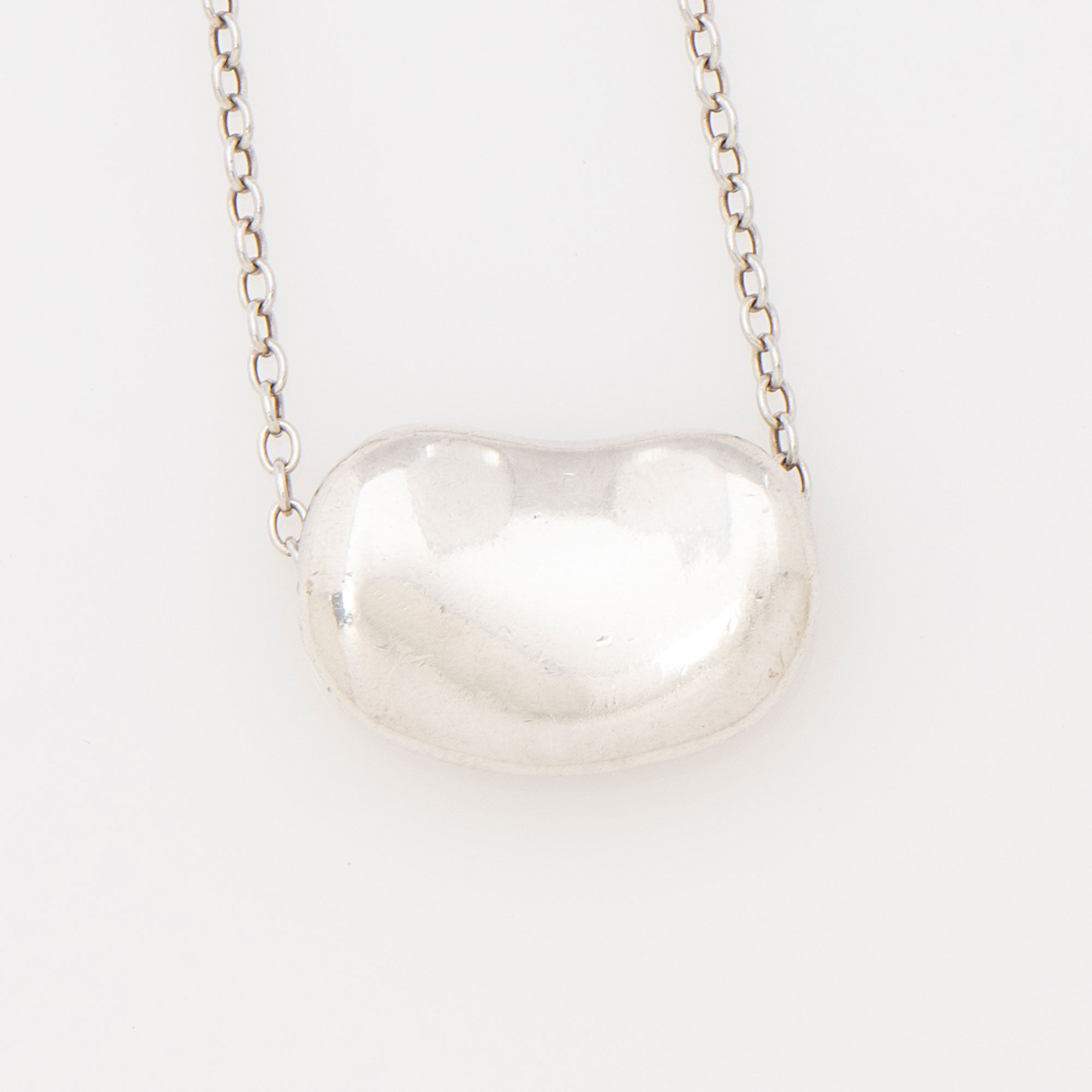 Tiffany & Co. Elsa Peretti Sterling Silver Bean 18mm Necklace