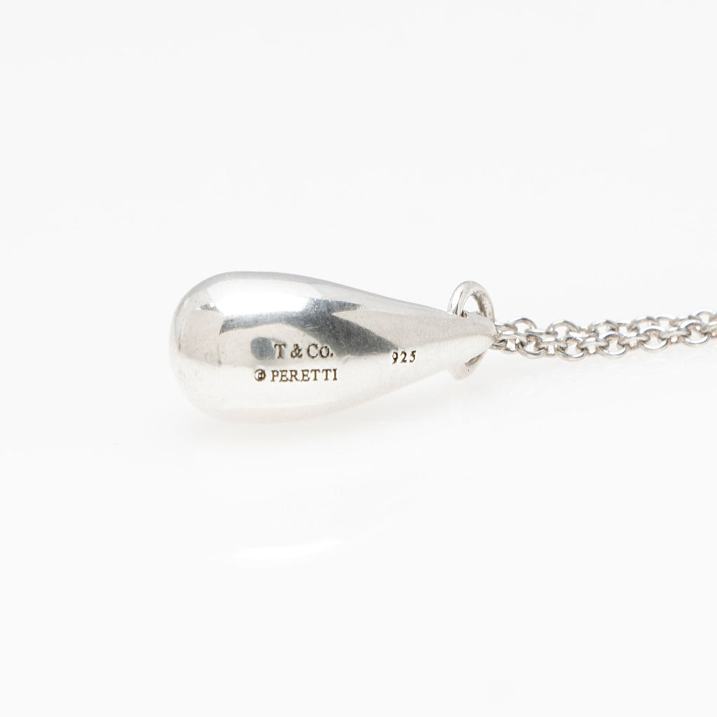 Tiffany & Co. Elsa Peretti Sterling Silver Teardrop 12mm Necklace