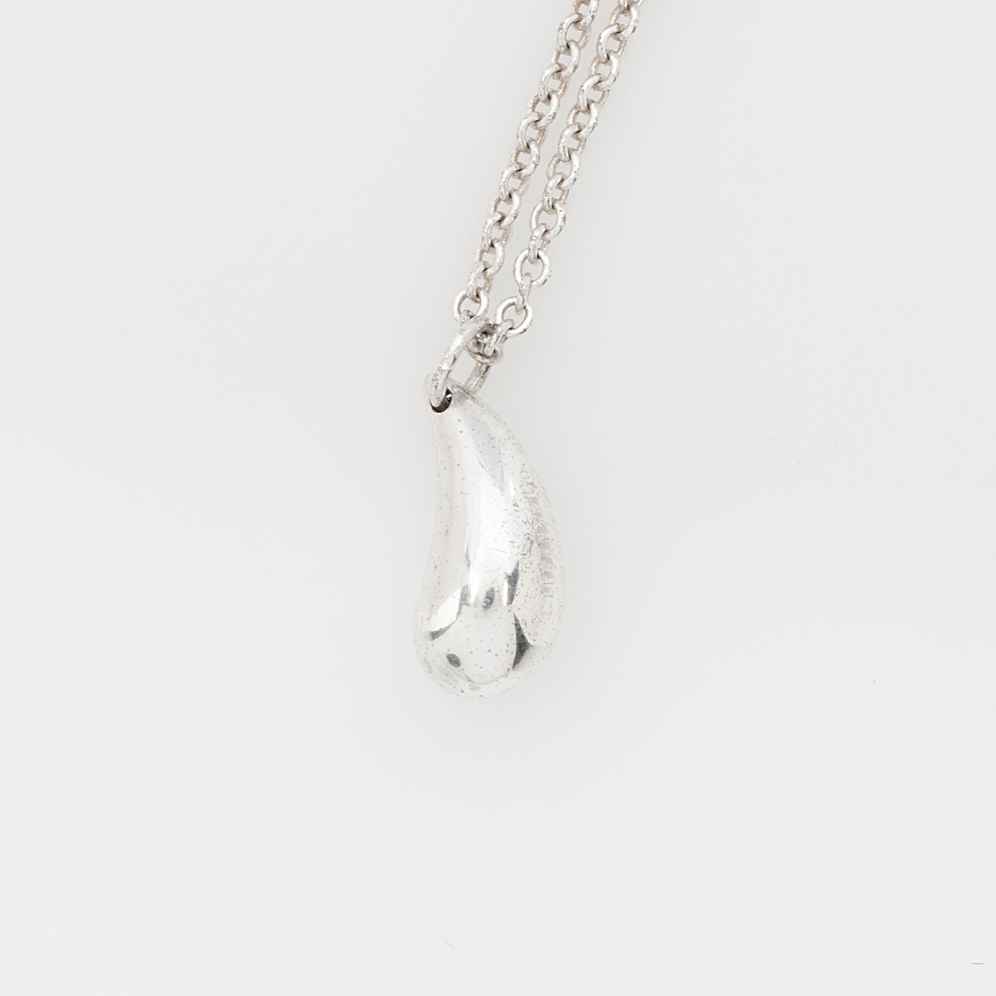 Tiffany & Co. Elsa Peretti Sterling Silver Teardrop 12mm Necklace