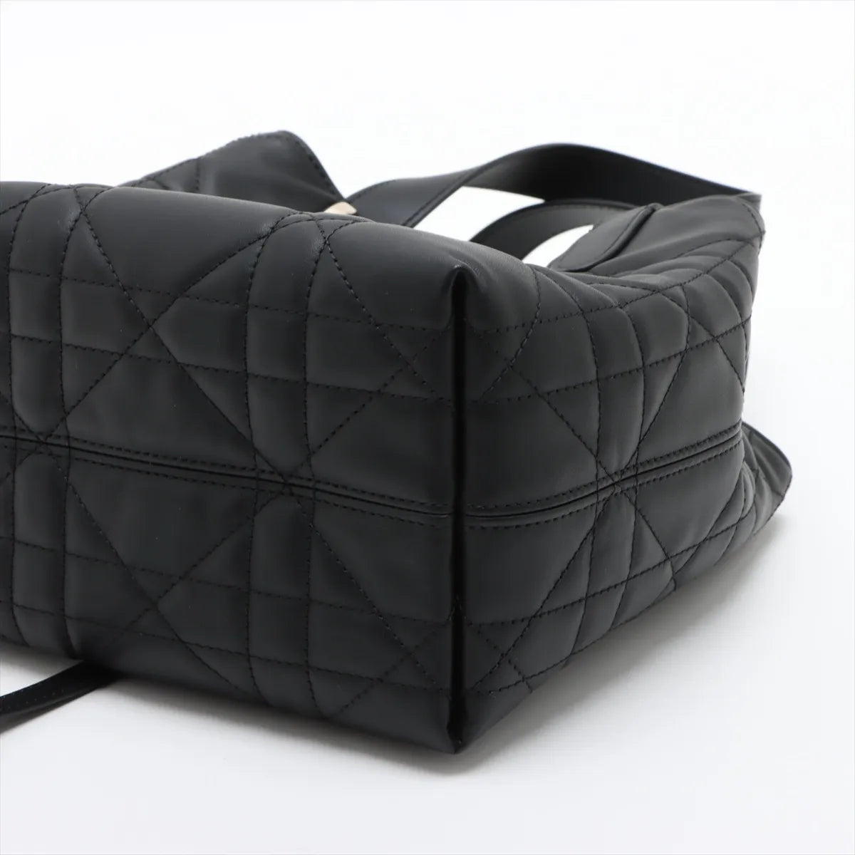 Christian Dior Black Macrocannage Lambskin Small Dior Toujour Vertical Tote Bag [Clearance Sale]