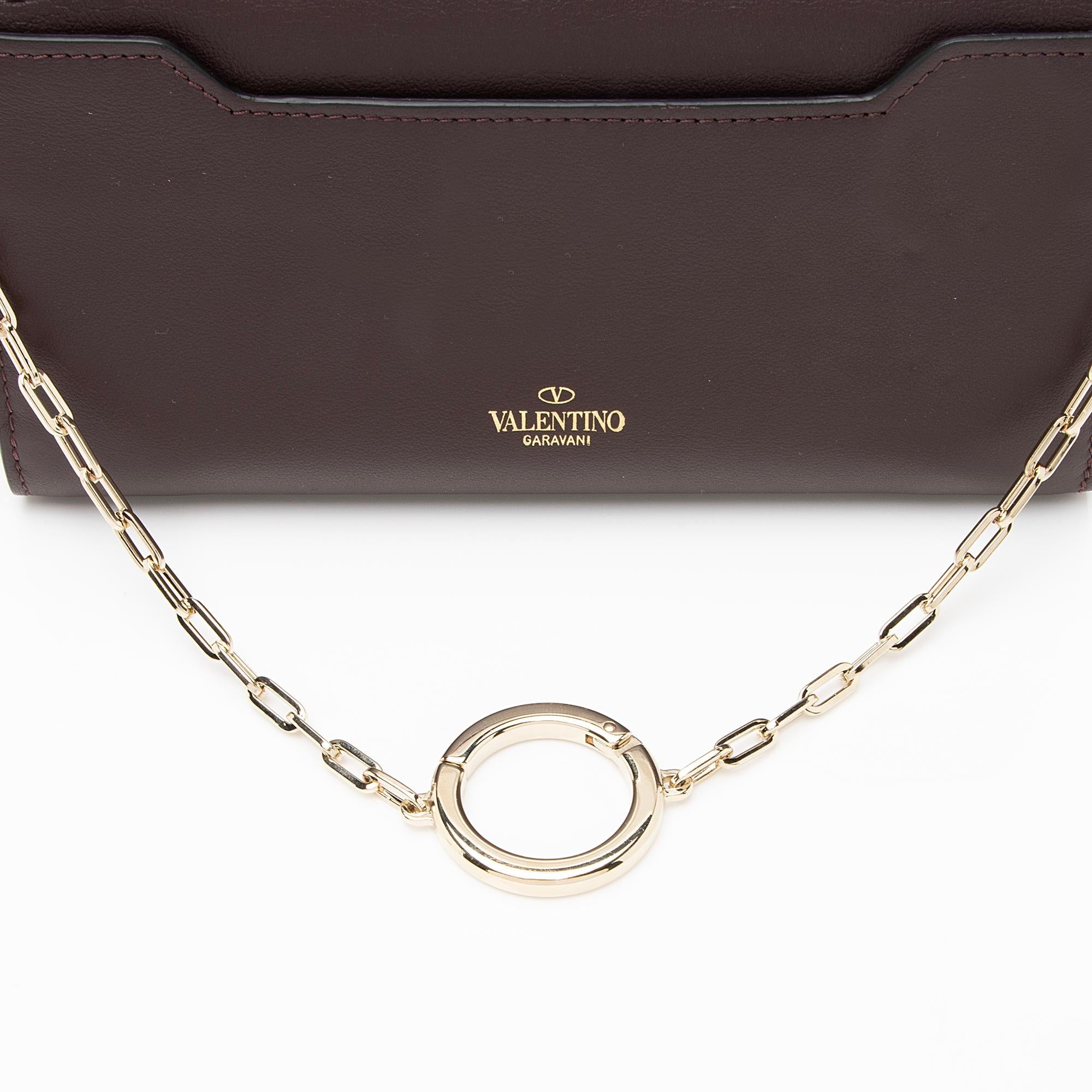 Valentino Calfskin Carry Secrets Rockstud Chain Wallet (SHF-23163)