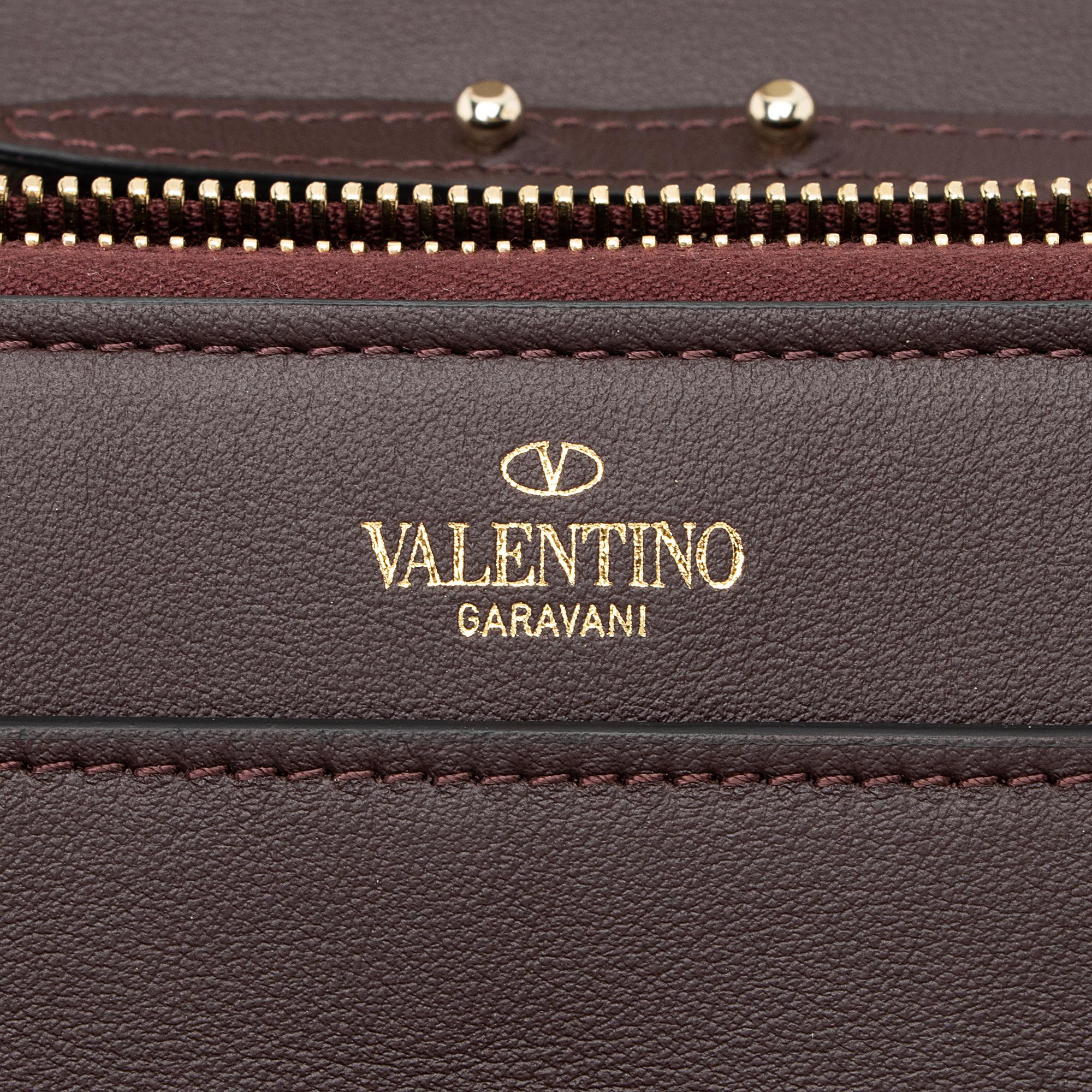 Valentino Calfskin Carry Secrets Rockstud Chain Wallet (SHF-23163)