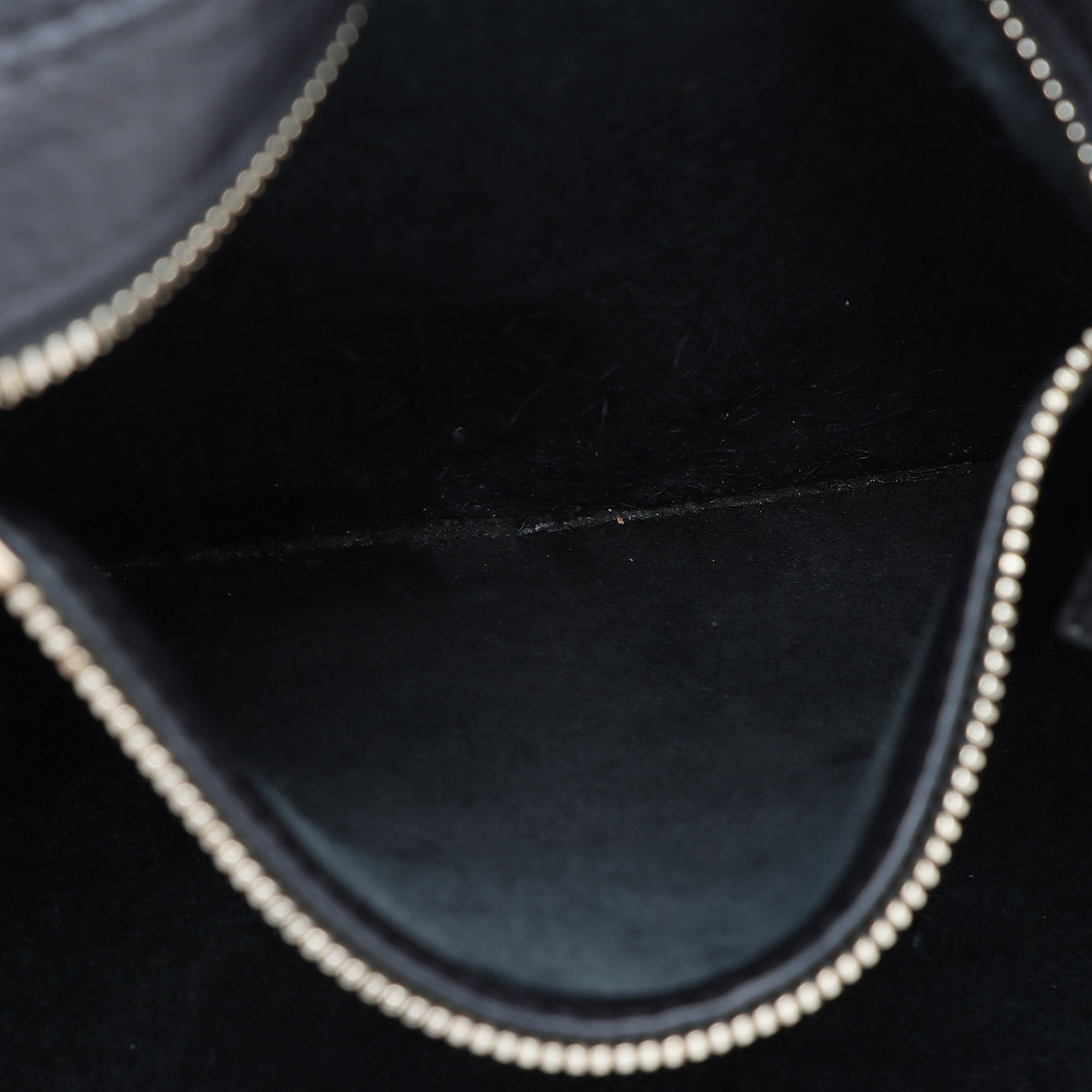 Valentino Calfskin Rockstud Large Messenger Bag (SHF-TuxJL8)