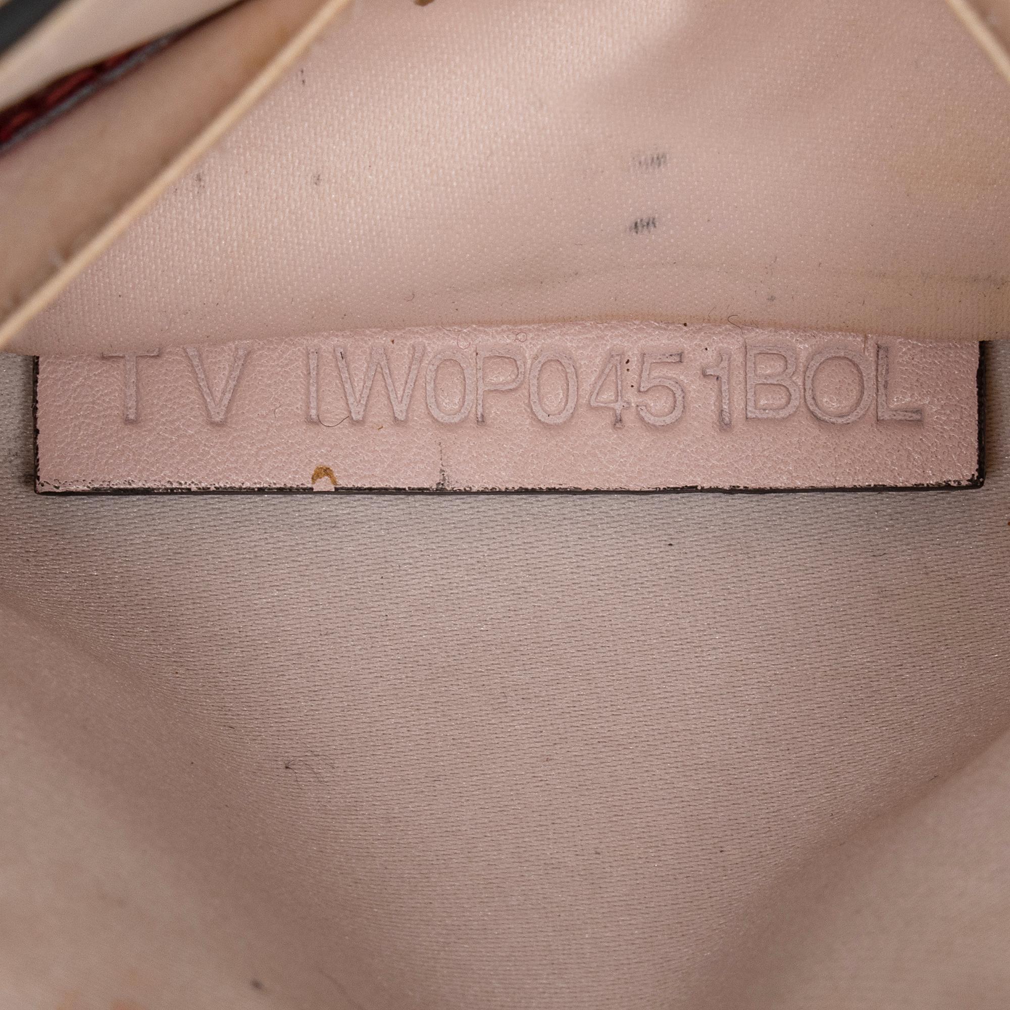 Valentino Calfskin Rockstud Mini Chain Flap Bag (SHF-VrHYXP)