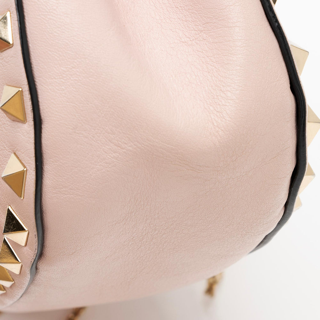 Valentino Calfskin Rockstud Mini Chain Flap Bag (SHF-VrHYXP)