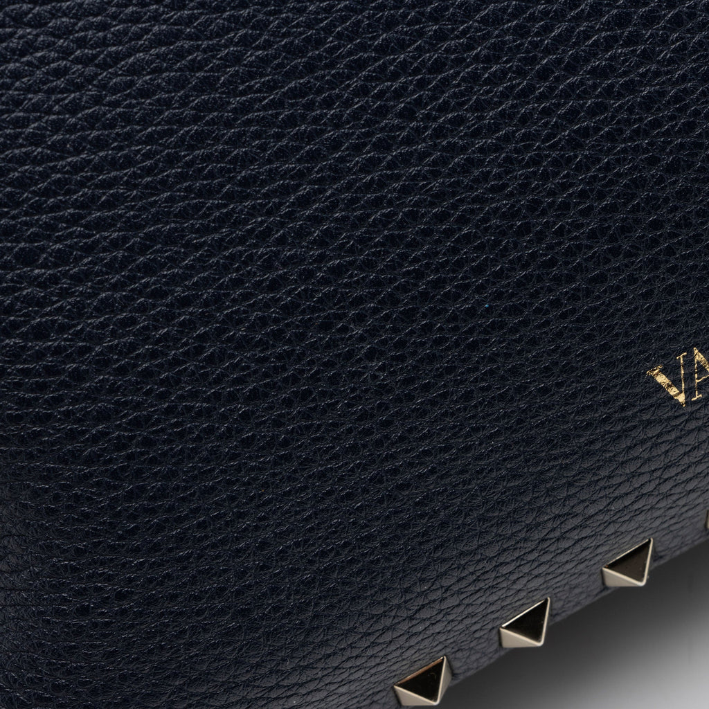 Valentino Calfskin Rockstud Small Messenger Bag (SHF-pObWhv)