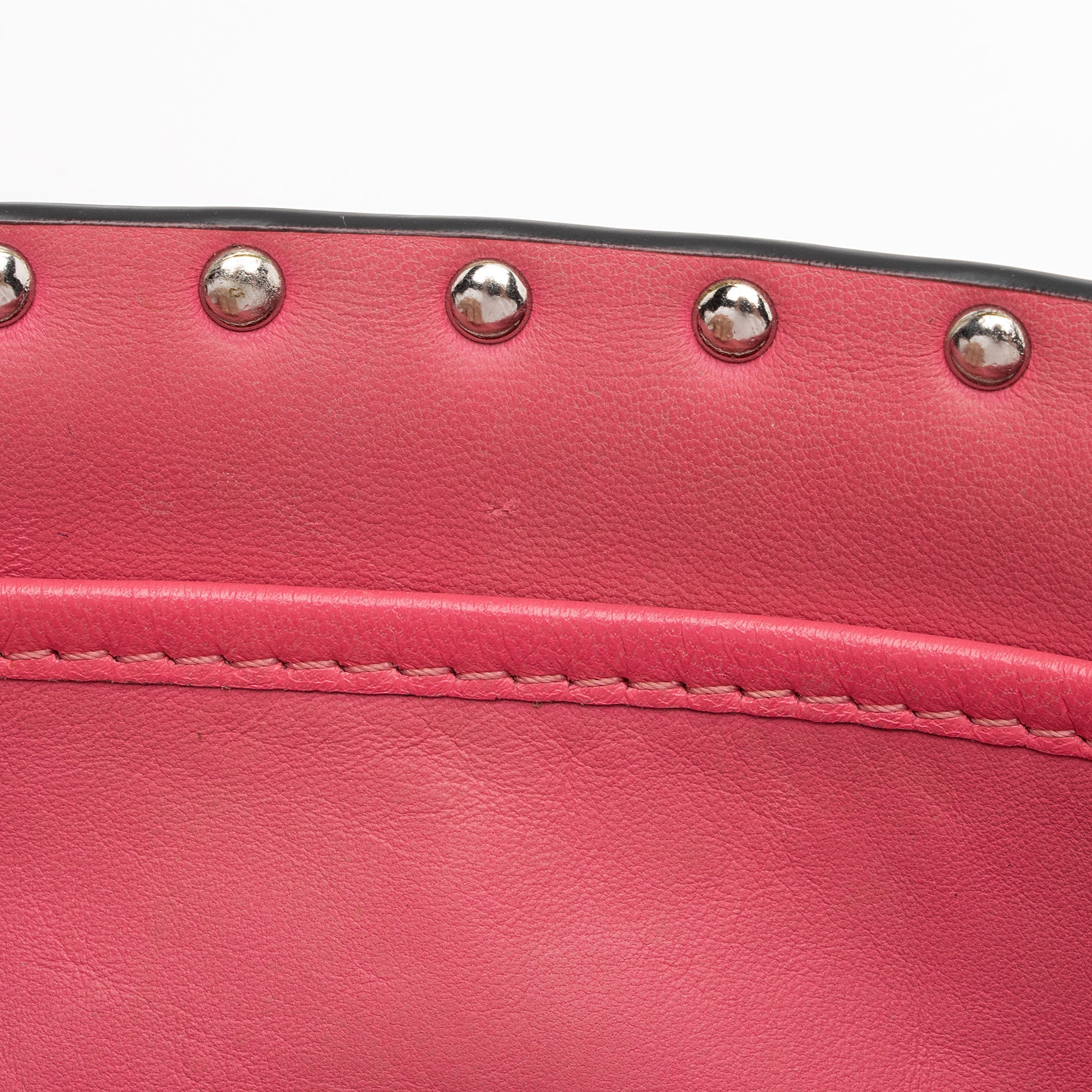 Valentino Calfskin Rockstud Spike Up Shoulder Bag (SHF-FvKLYe)