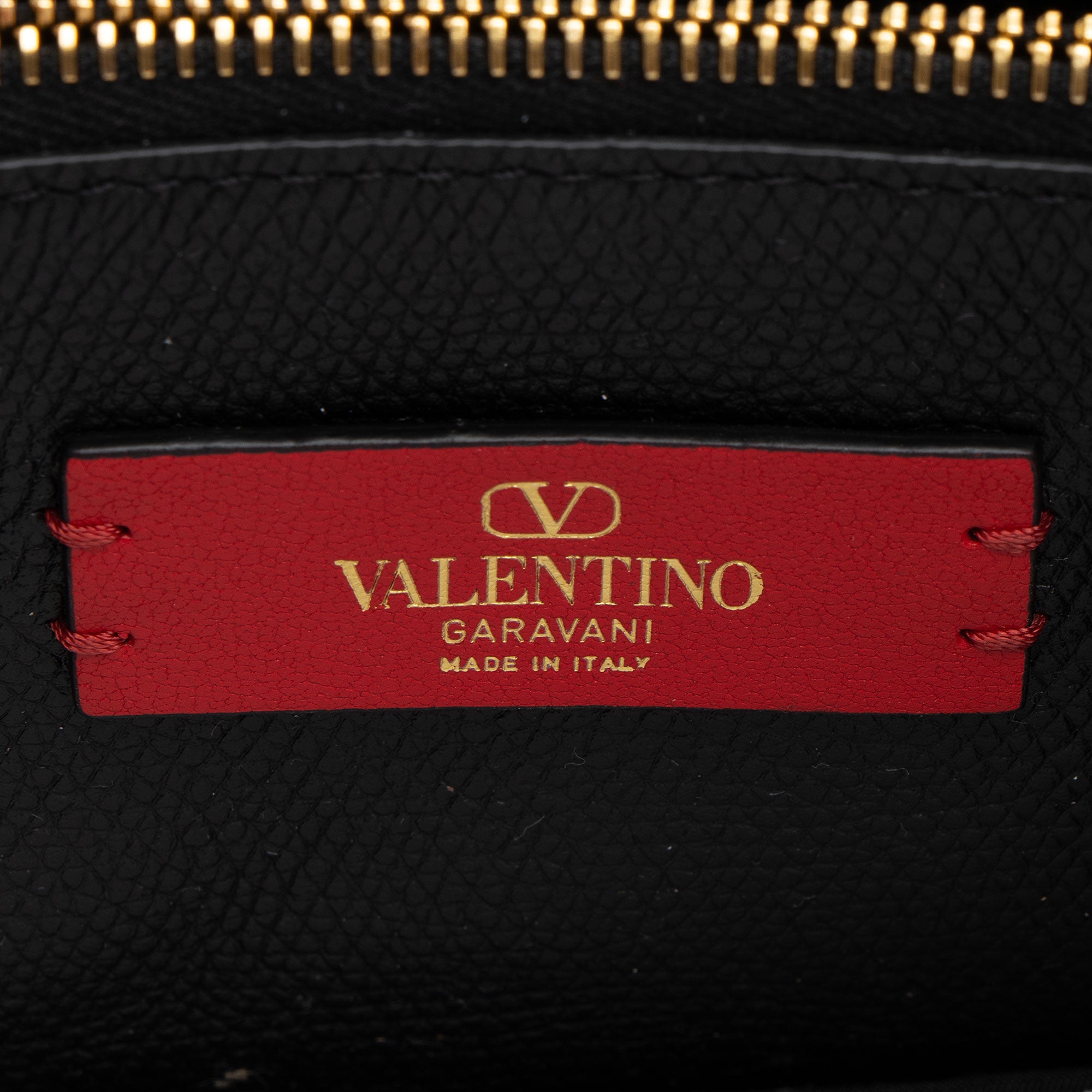 Valentino Calfskin VLogo Wallet on Chain