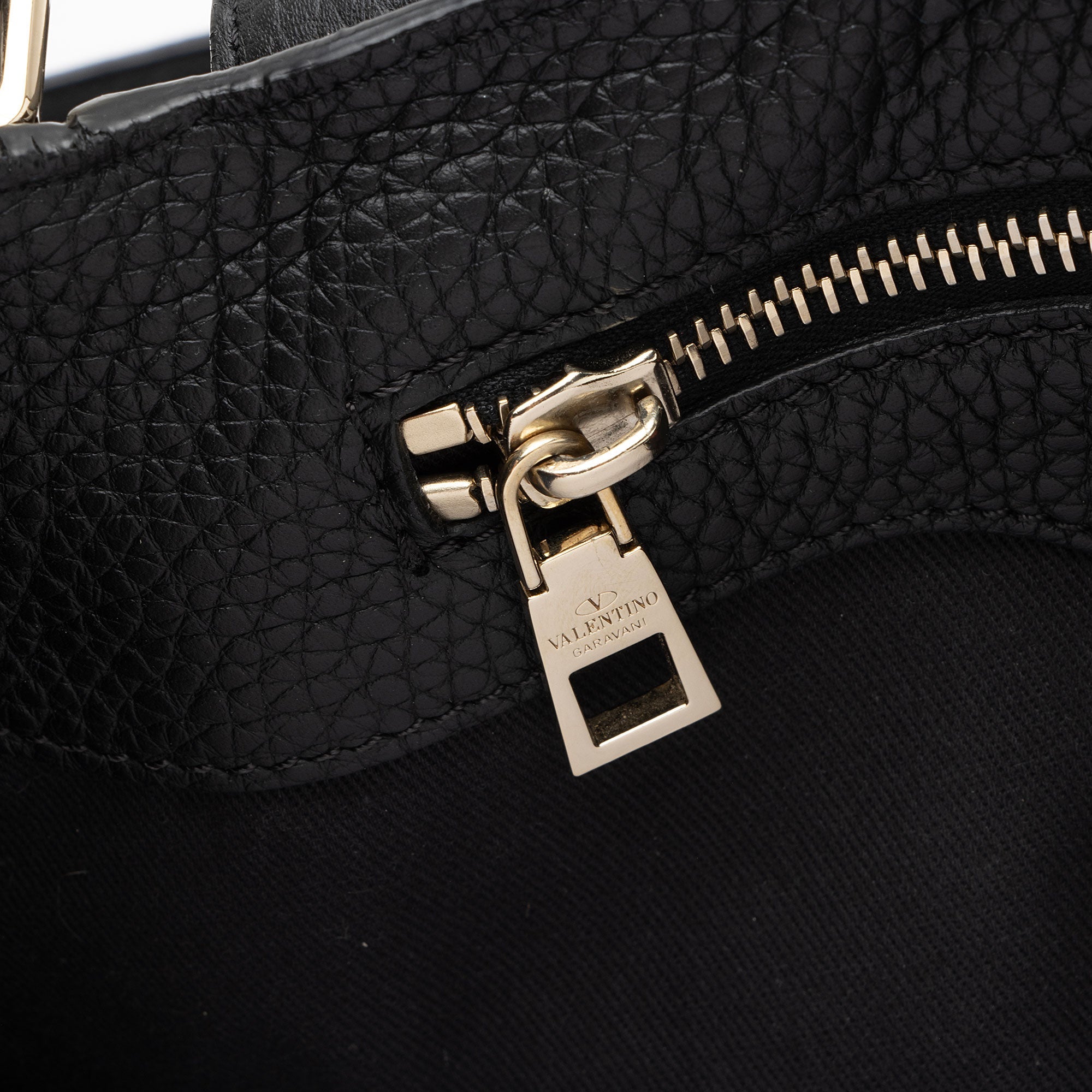 Valentino Grained Calfskin Rockstud Twiny Top Handle (SHF-pZLIQl)