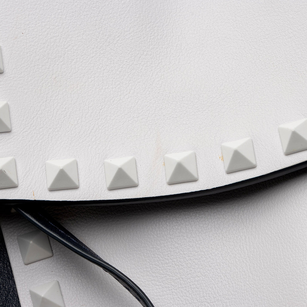Valentino Lambskin Colorblock Rockstud Top Handle (SHF-IpHYts)