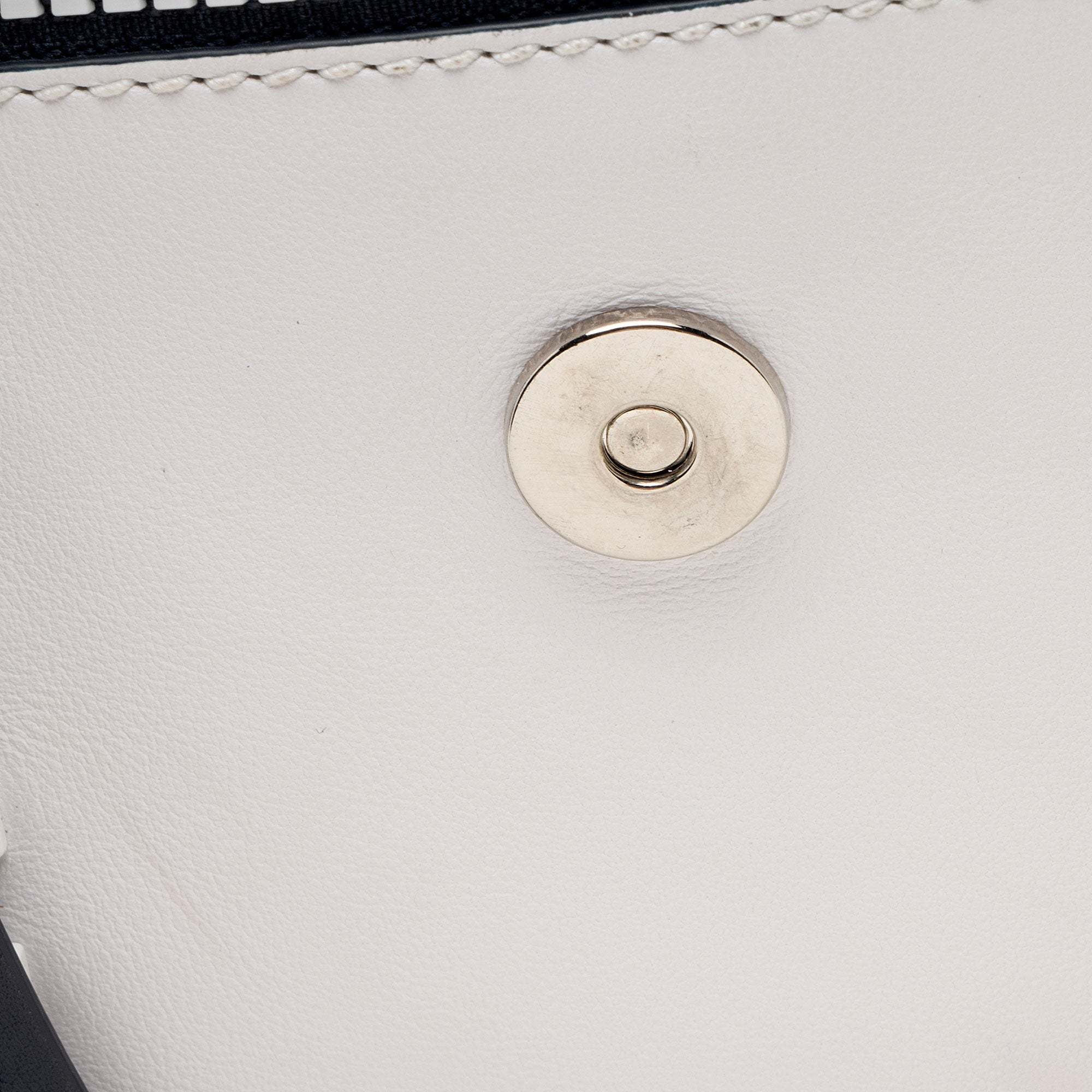 Valentino Lambskin Colorblock Rockstud Top Handle (SHF-IpHYts)