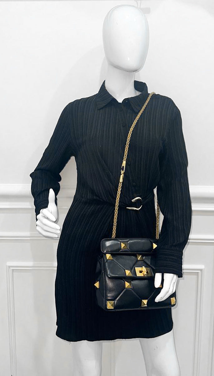 Valentino Black Roman Stud Medium The Shoulder Bag