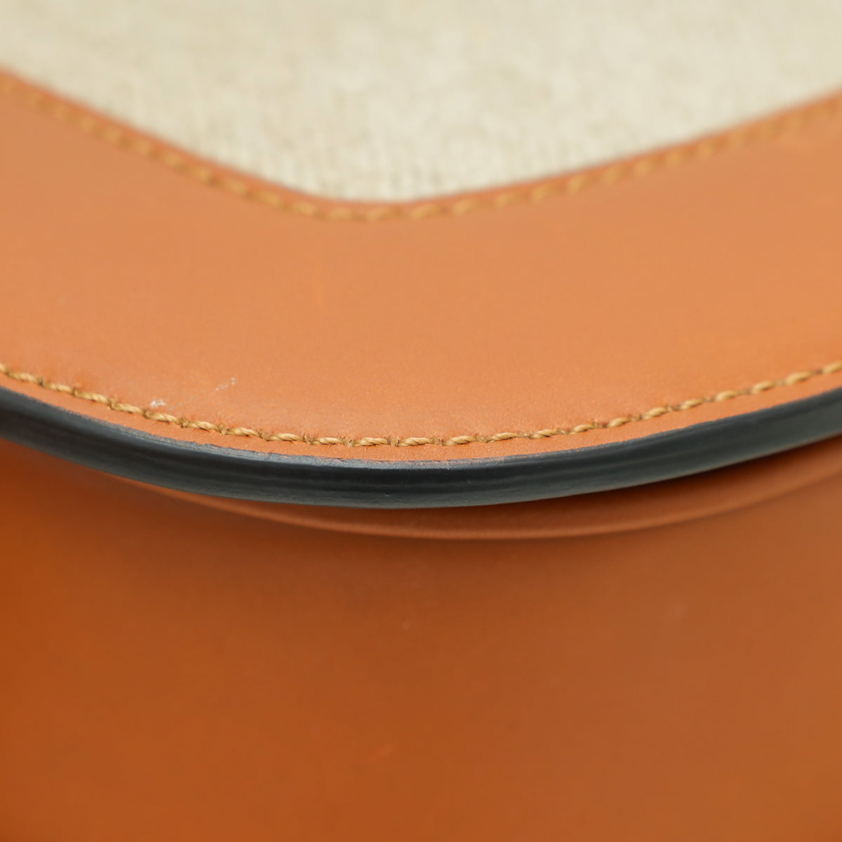 Valentino Bicolor Vlogo Supervee Medium Crossbody Bag