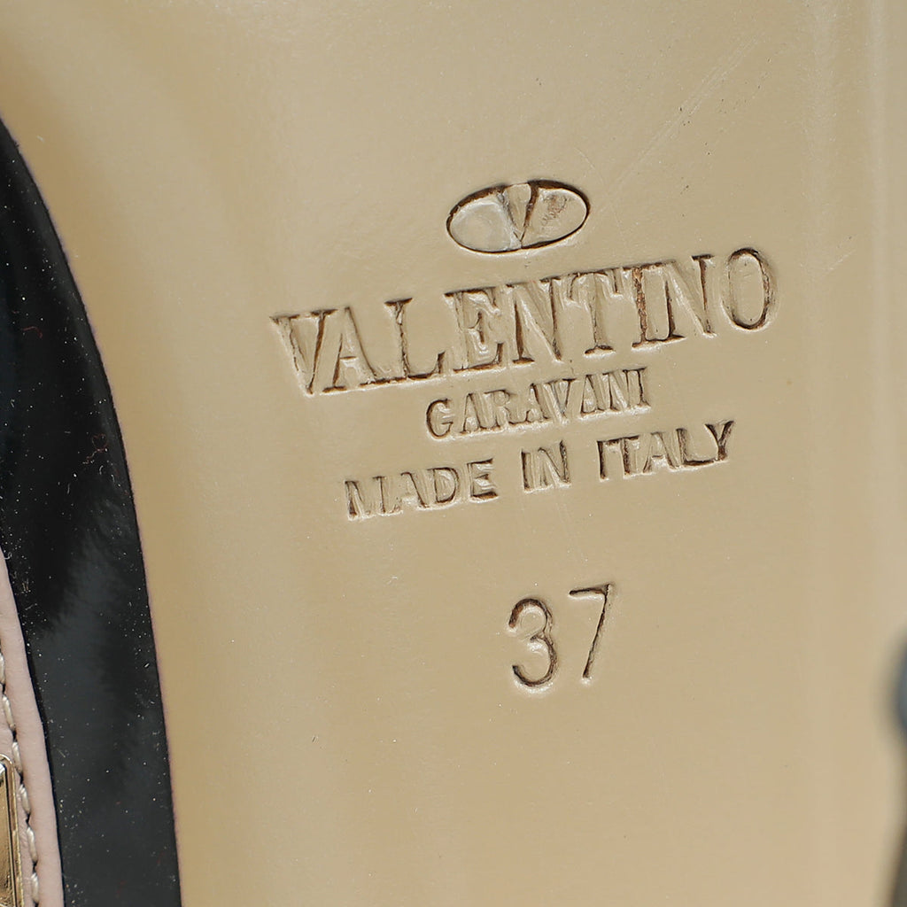 Valentino Bicolor Rockstud Caged Ankle Strap 100 Pumps 37