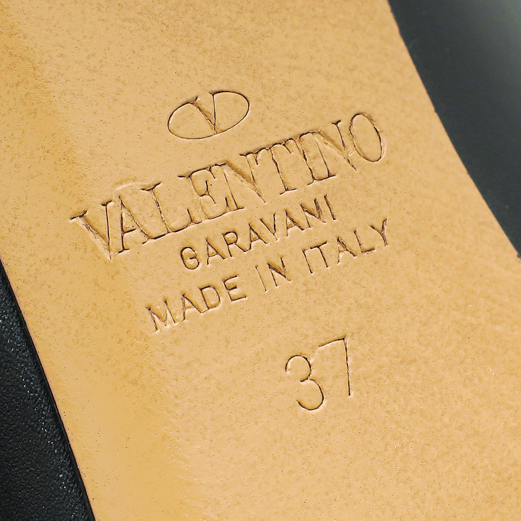 Valentino Black Vlogo Pump 37