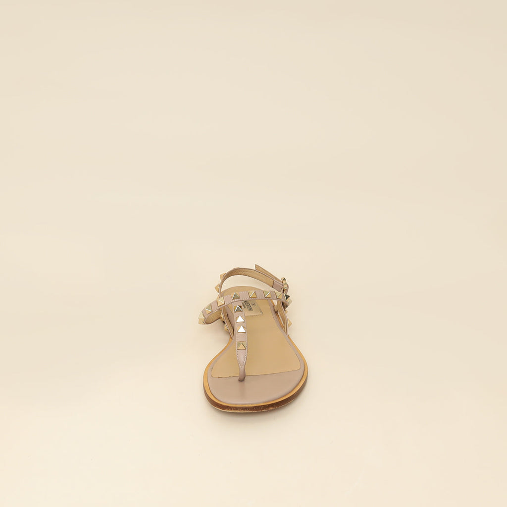 Valentino Poudre Rockstud Thong Flat T-Strap Sandal 38