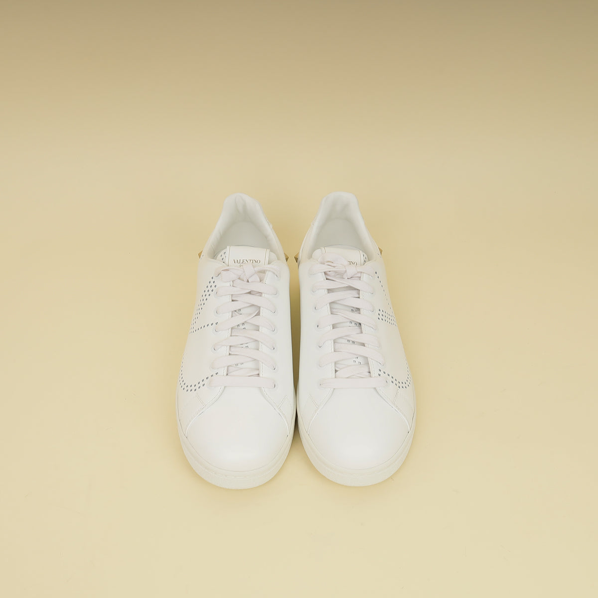 Valentino White VLOGO Backnet Sneakers 42