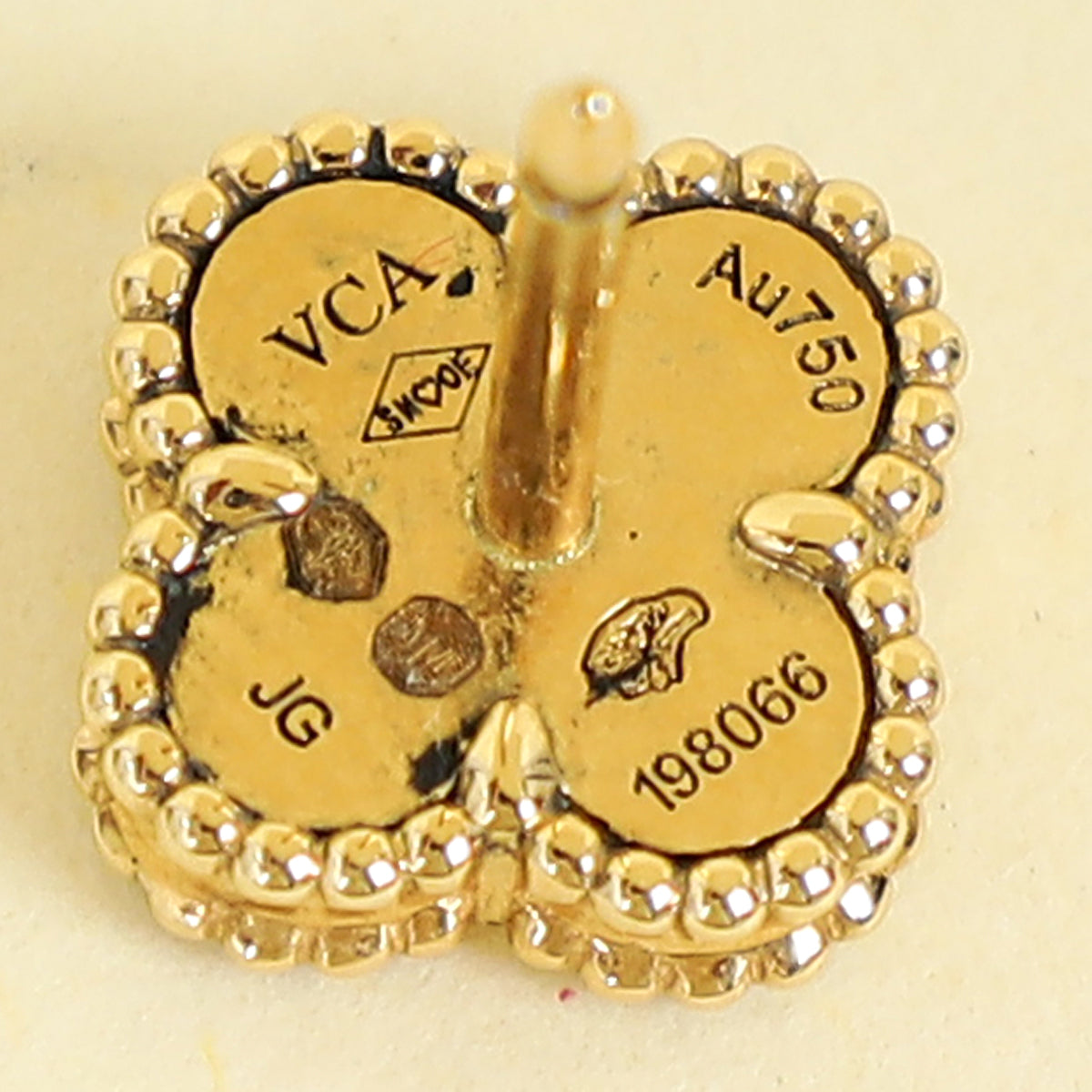 Van Cleef & Arpels 18K Yellow Gold Sweet Alhambra MOP Earstuds