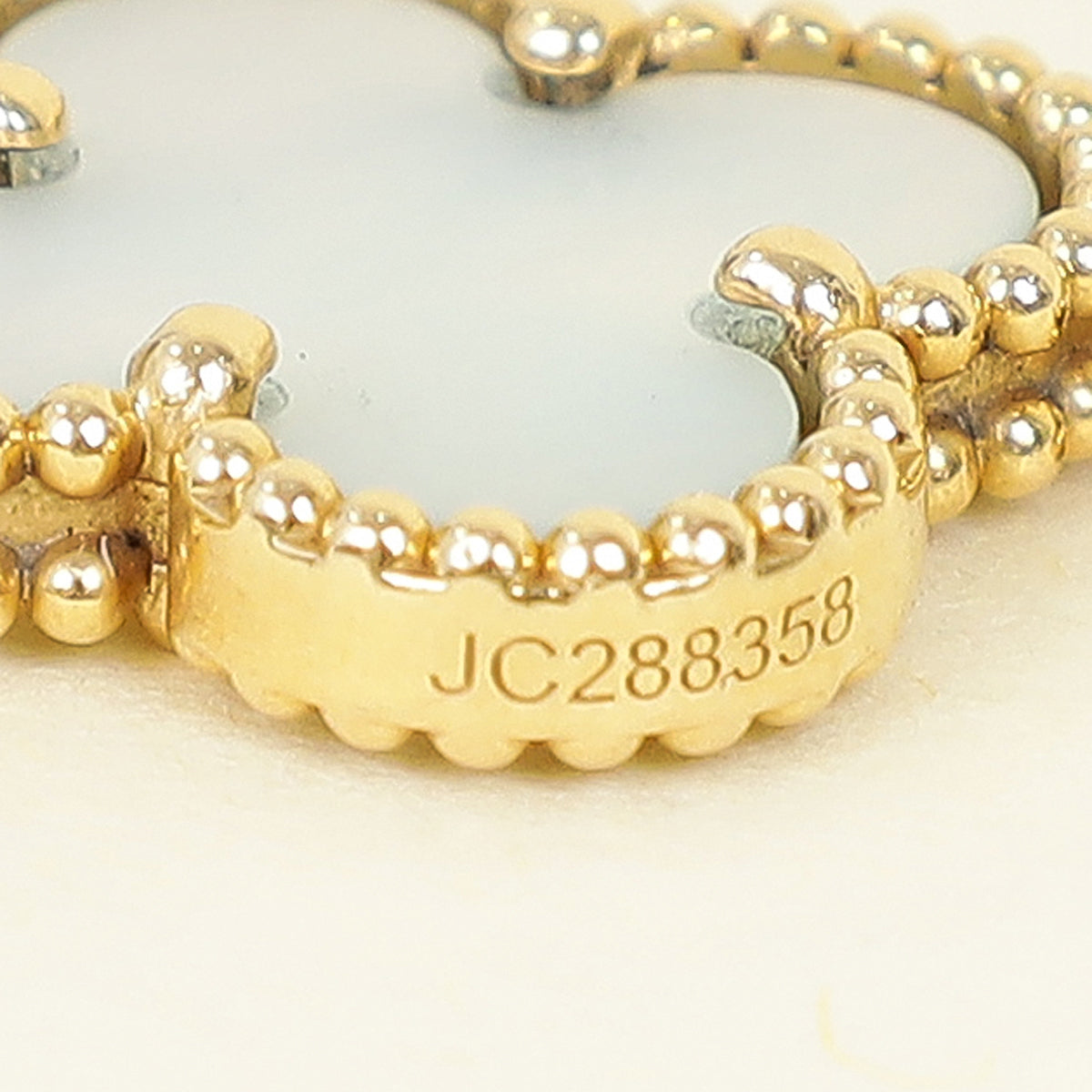 Van Cleef & Arpels 18K Yellow Gold Vintage Alhambra 5 Motifs Bracelet