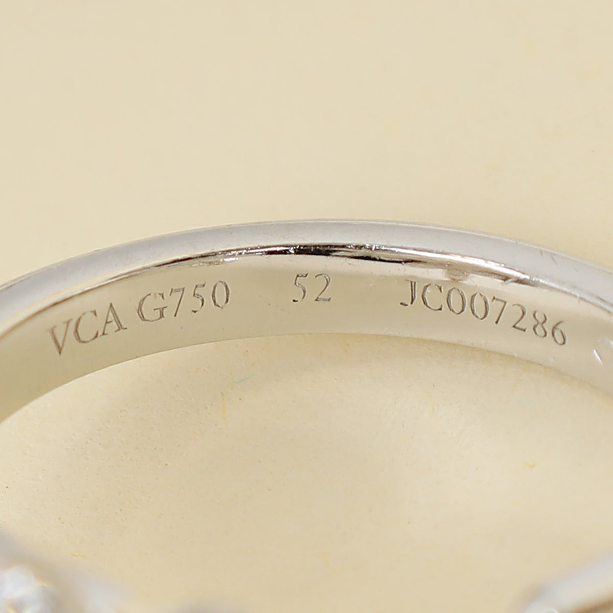 Van Cleef & Arpels 18K White Gold Socrate Between the Finger Ring 52