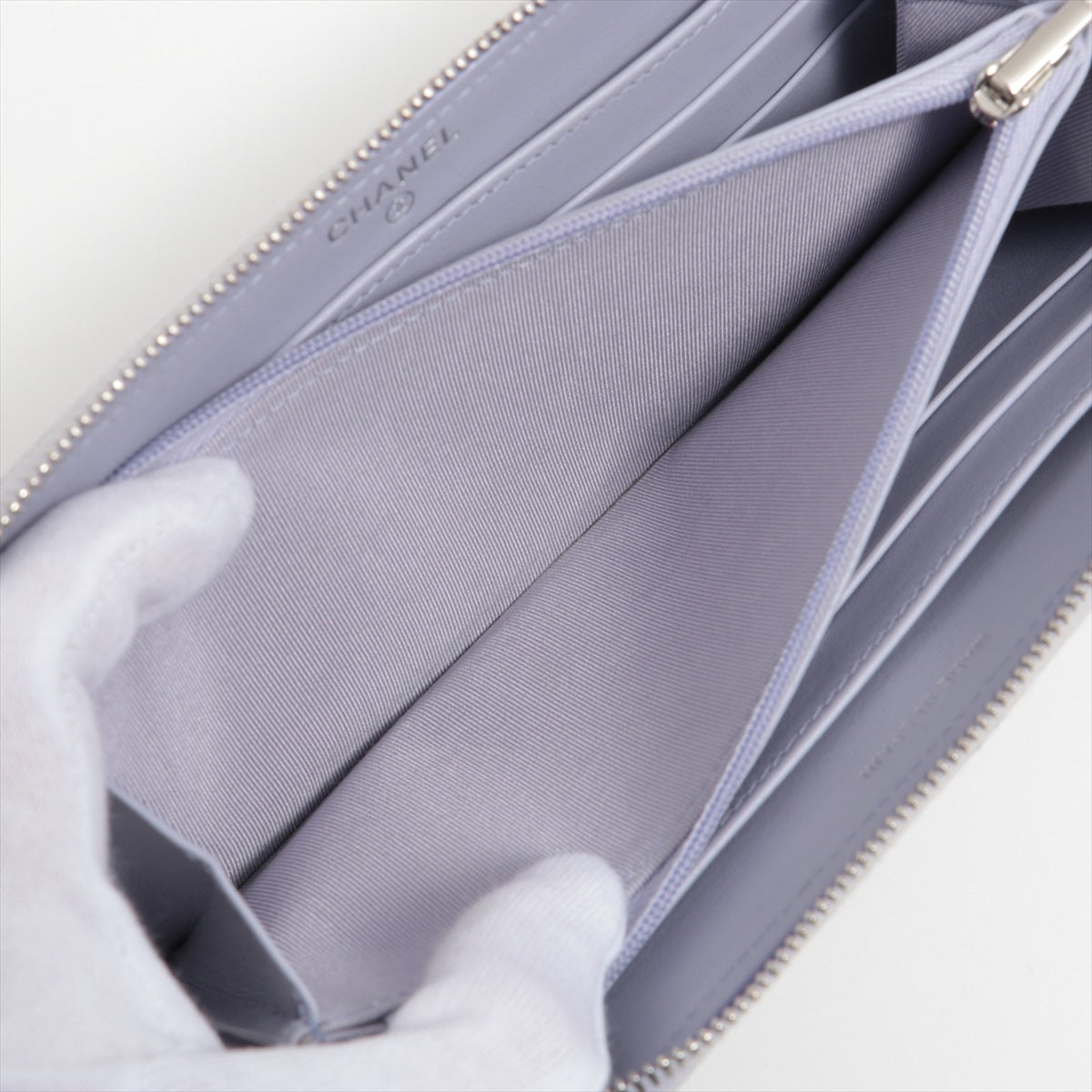Chanel Caviar Classic Long Zipped Wallet Light Purple