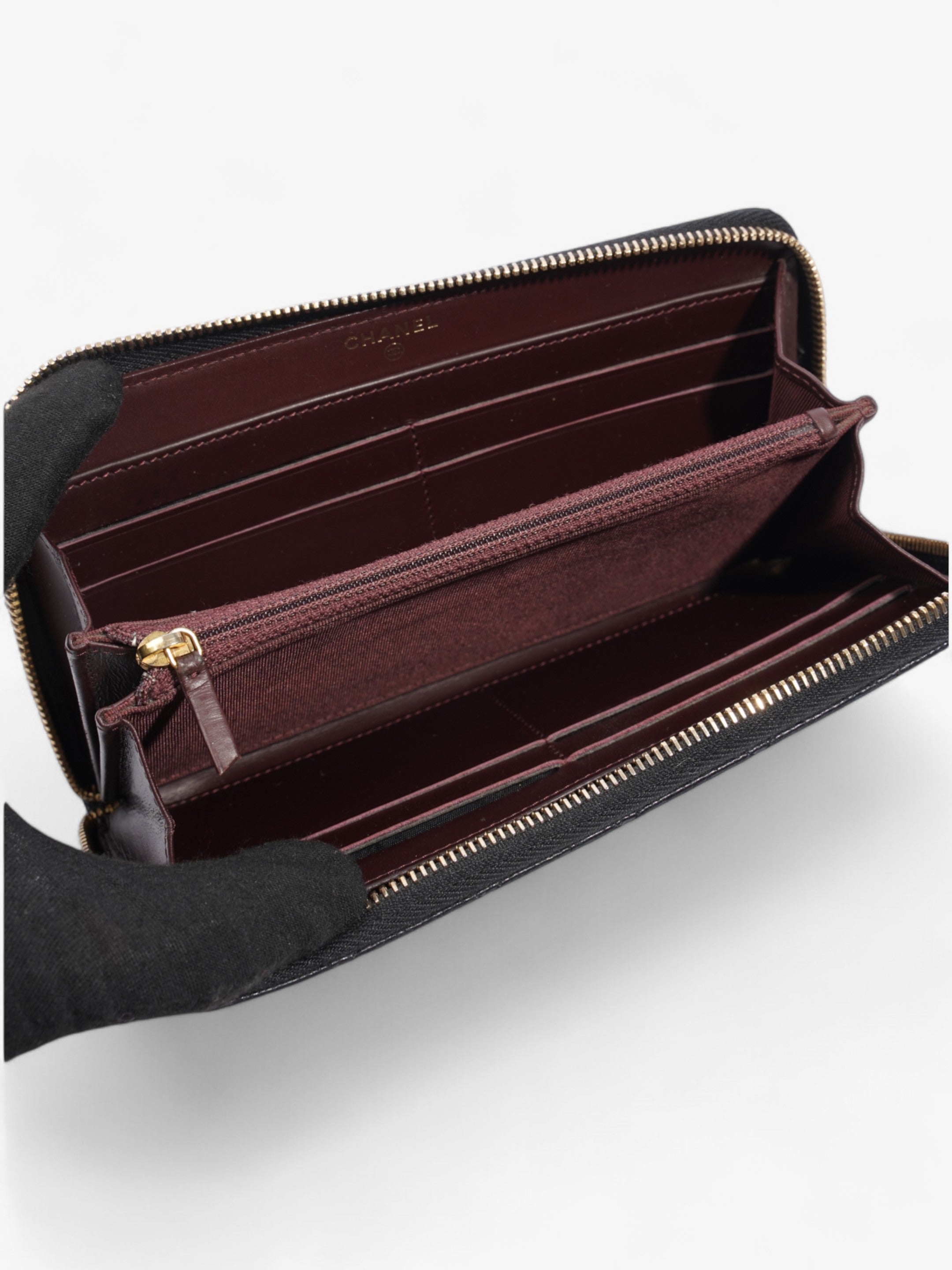 Chanel Zip Round Wallet Black Caviar Leather