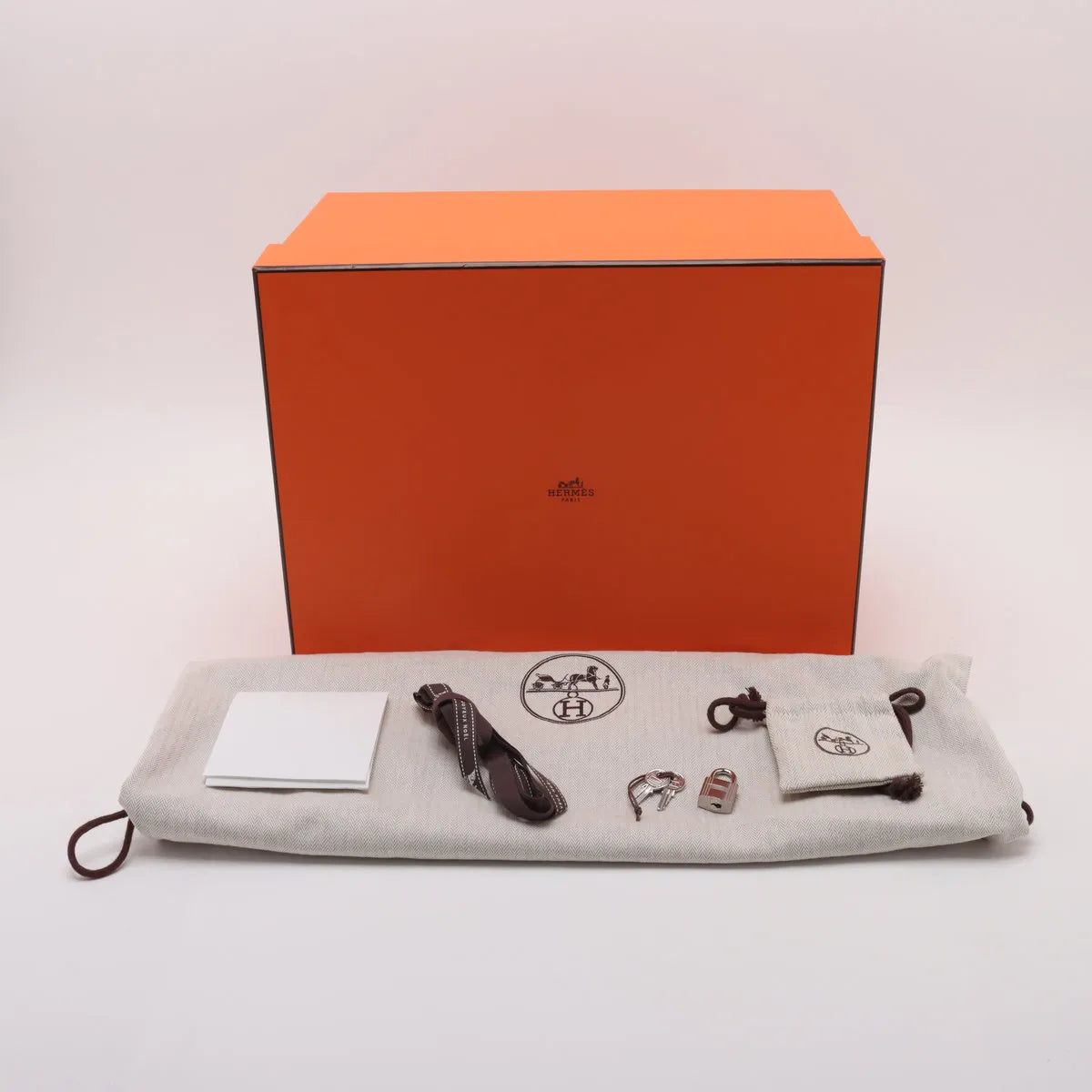 Hermes Taurillon Clemence (2024) Picotin Lock 22 [Clearance Sale]