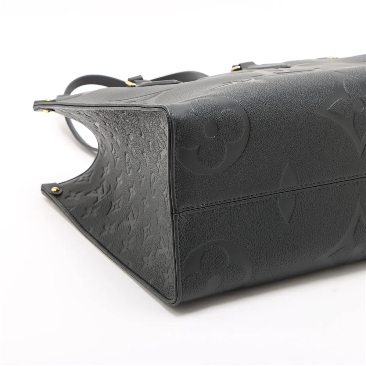 Louis Vuitton Black Monogram Empreinte Leather OnTheGo MM [Clearance Sale]