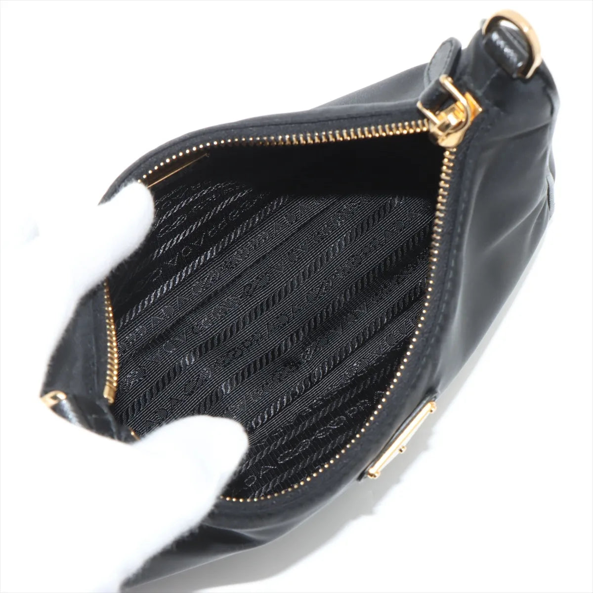 Prada Black Re-Edition 2005 Re-Nylon Shoulder Bag [Clearance Sale]