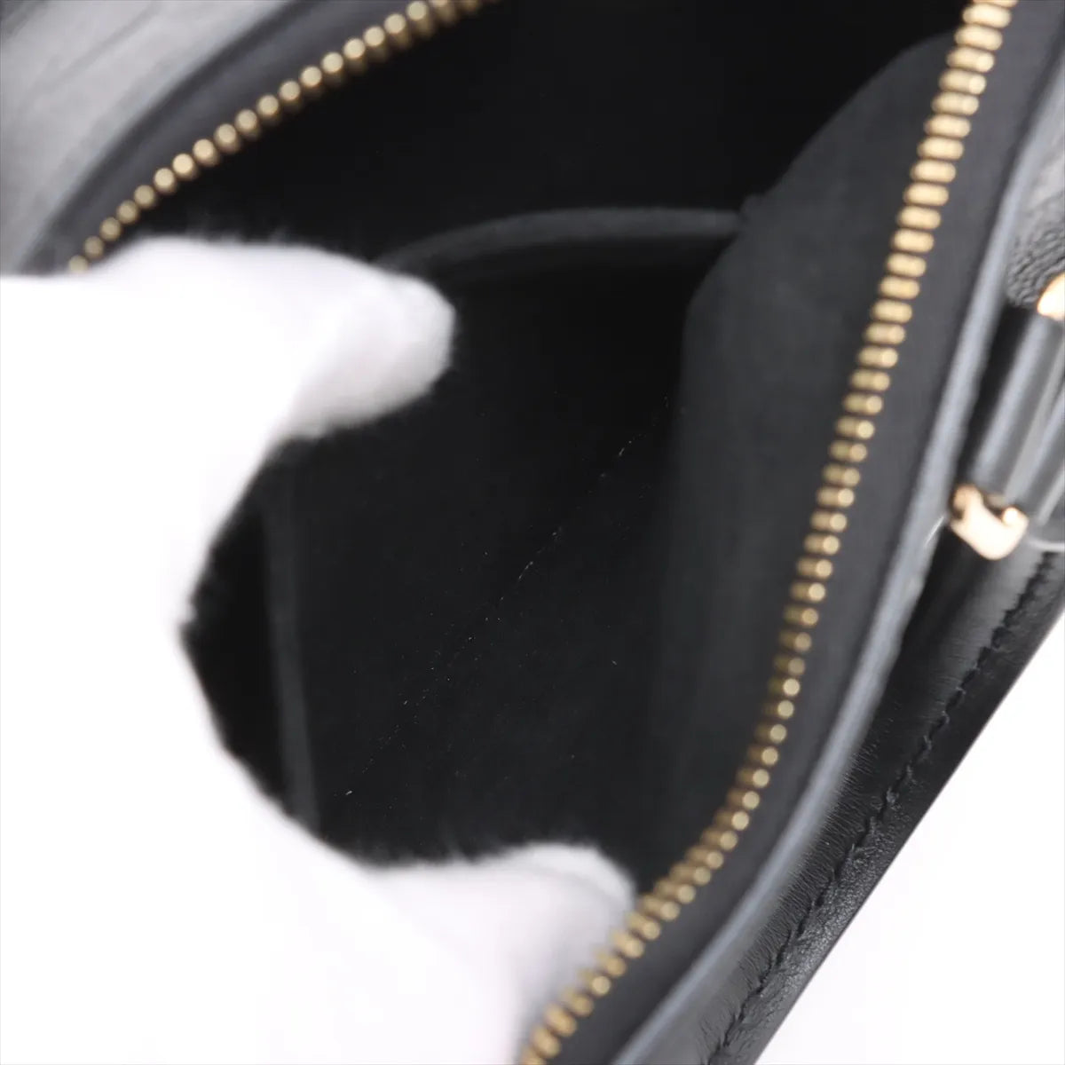 Louis Vuitton Noir Monogram Empreinte Leather Speedy 20 [Clearance Sale]