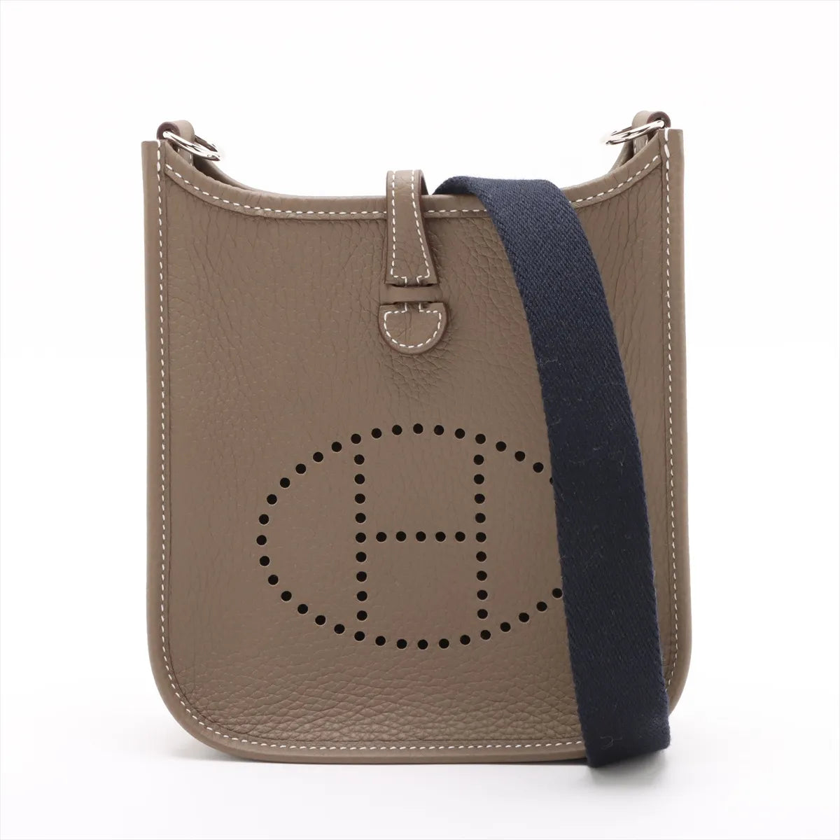 Hermes Taurillon Clemence (2025) Evelyne 16 TPM [Clearance Sale]