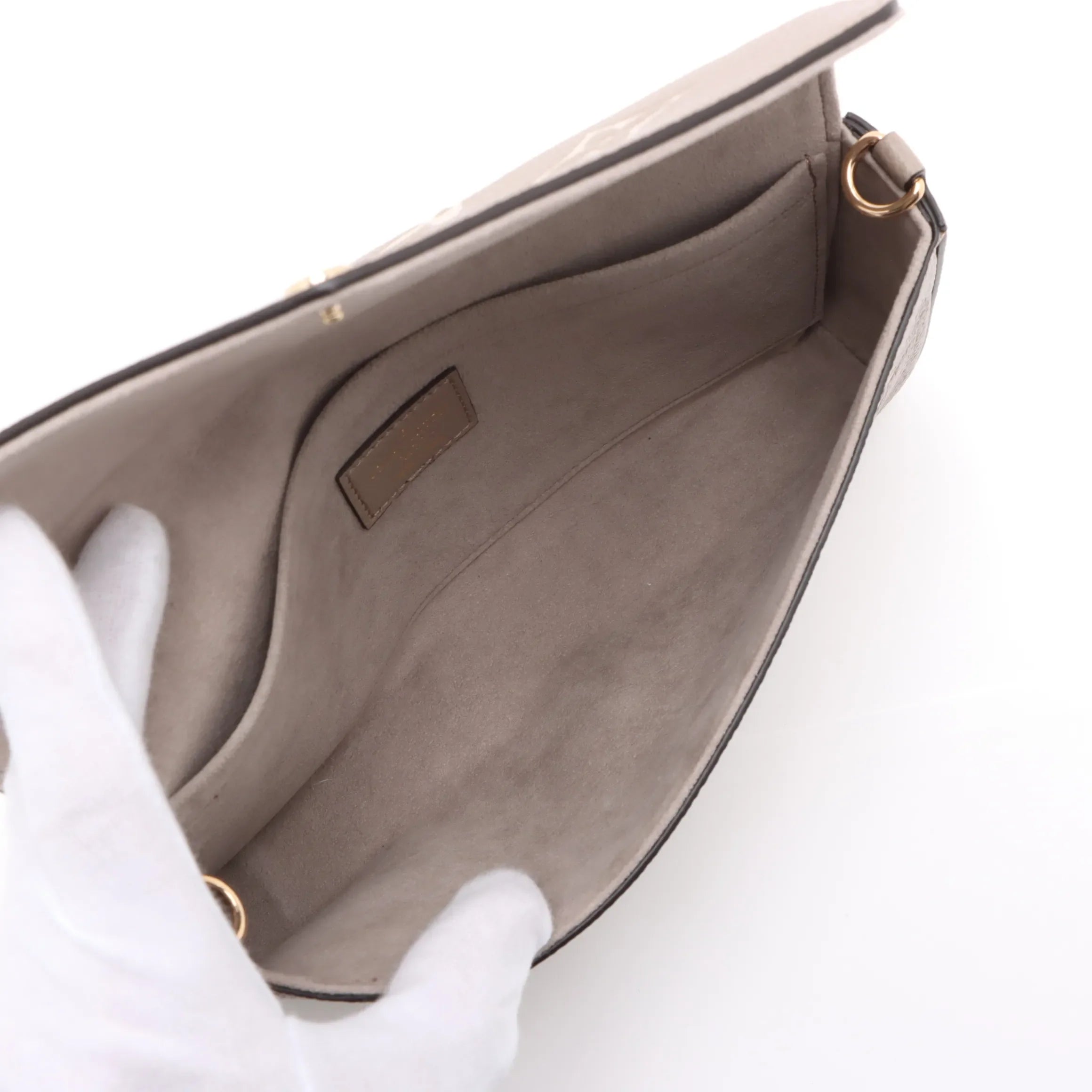Louis Vuitton Tourterelle Beige Bicolor Monogram Empreinte Leather Pochette Felicie [Clearance Sale]