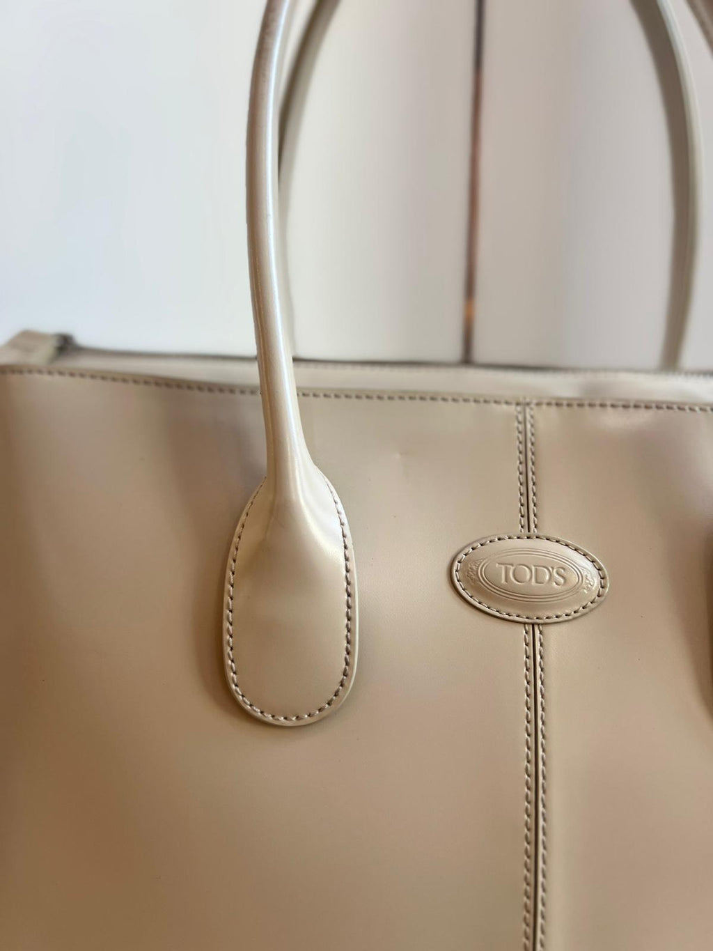 Tod's D-Bag Satchel in Light Beige Leather