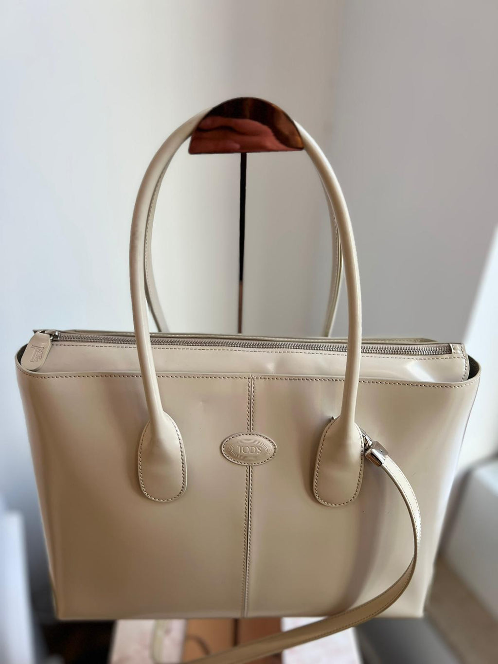 Tod's D-Bag Satchel in Light Beige Leather