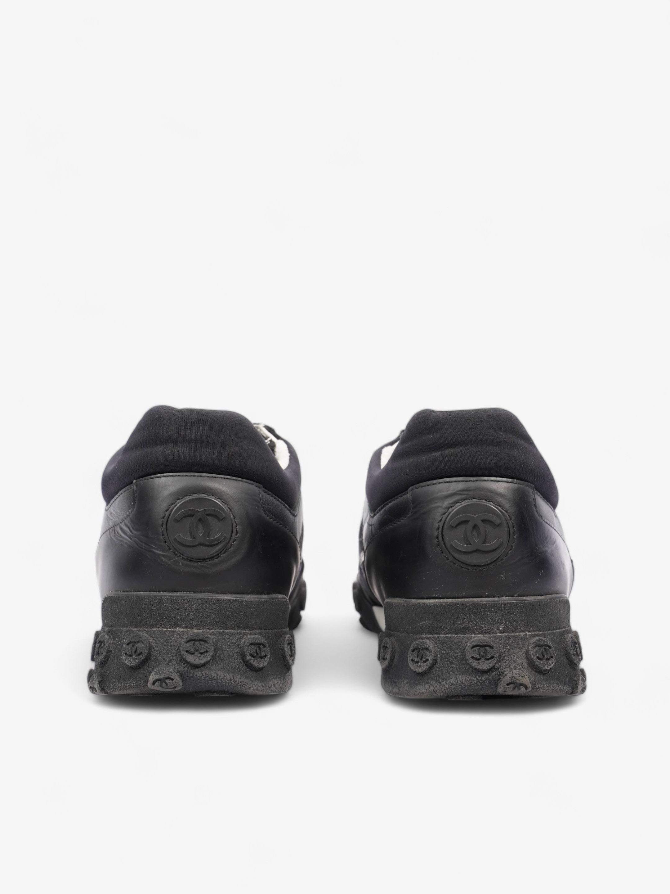 Chanel Low Top Sneaker Black / Navy Mesh EU 43 UK 9