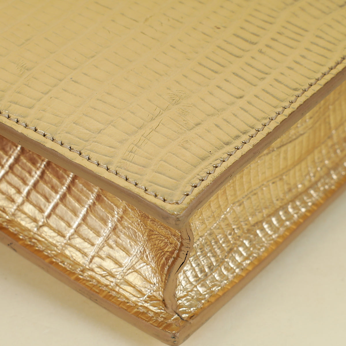 YSL Gold Uptown Lizard Embossed Wallet On Chain