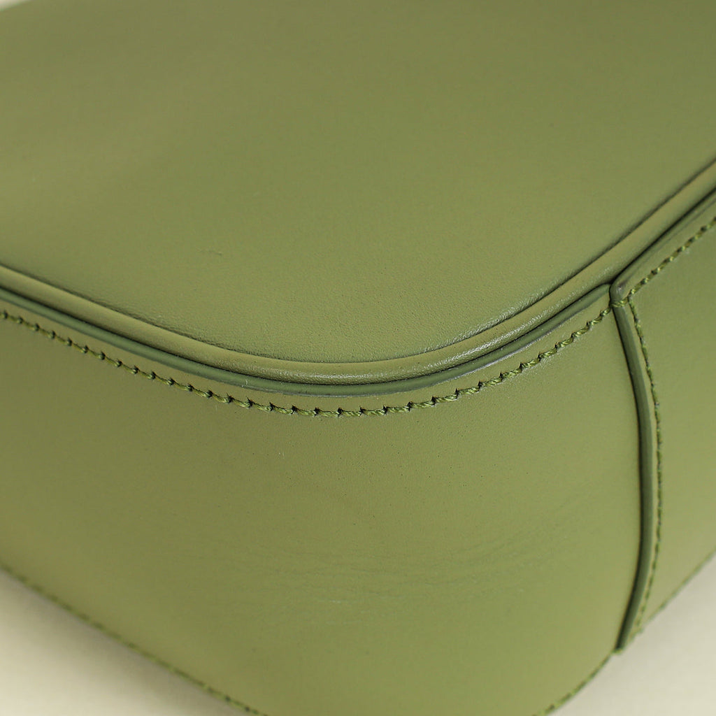 YSL Pistachio Green LE 5 À 7 Bag