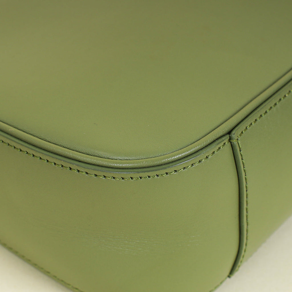 YSL Pistachio Green LE 5 À 7 Bag