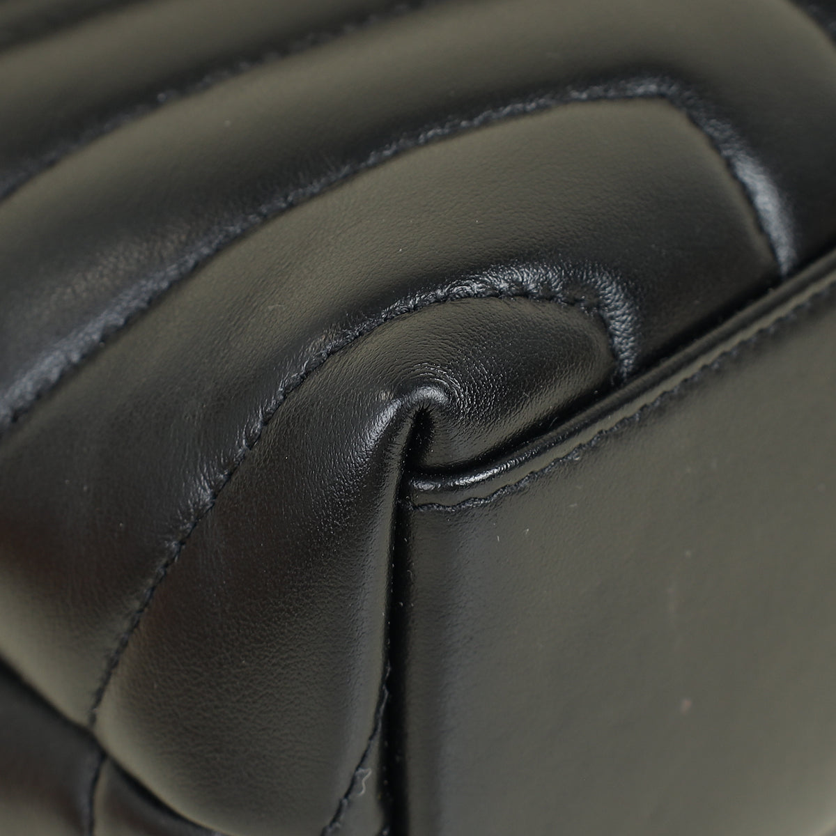 YSL Black Loulou Small Flap Shoulder Bag